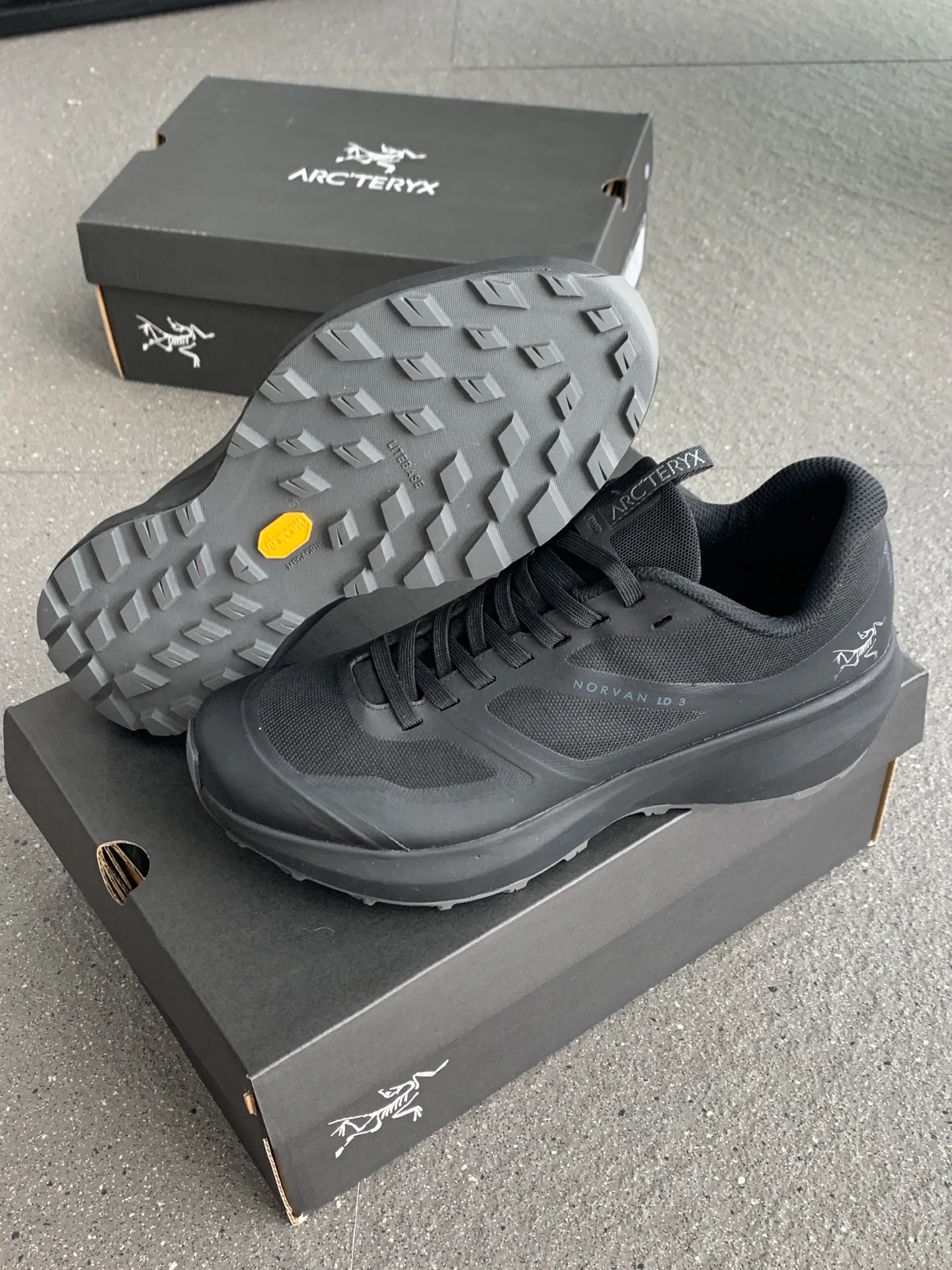 Кроссовки Мужские Arcteryx 17675442