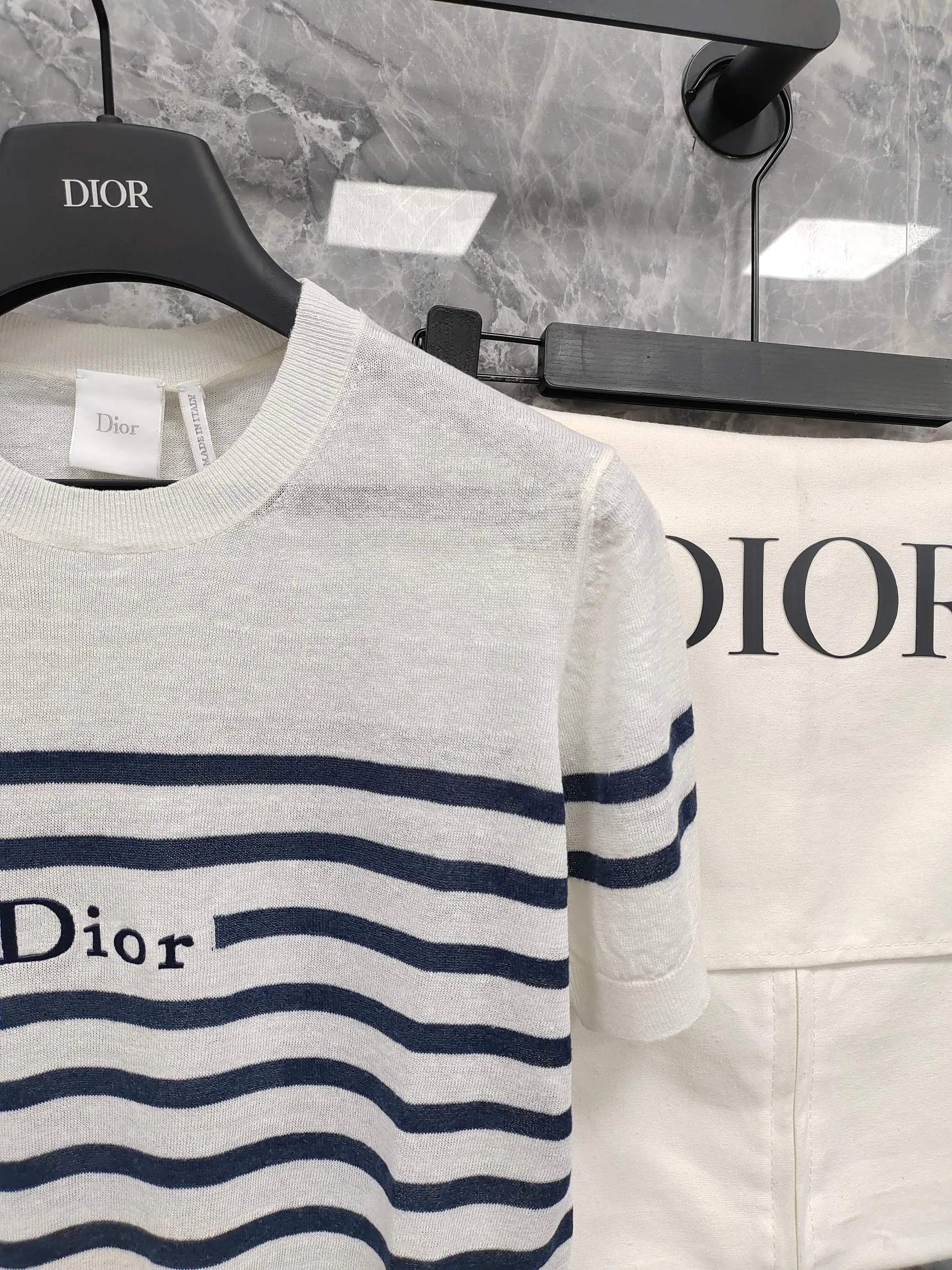 Футболки Женские Christian Dior 17368351