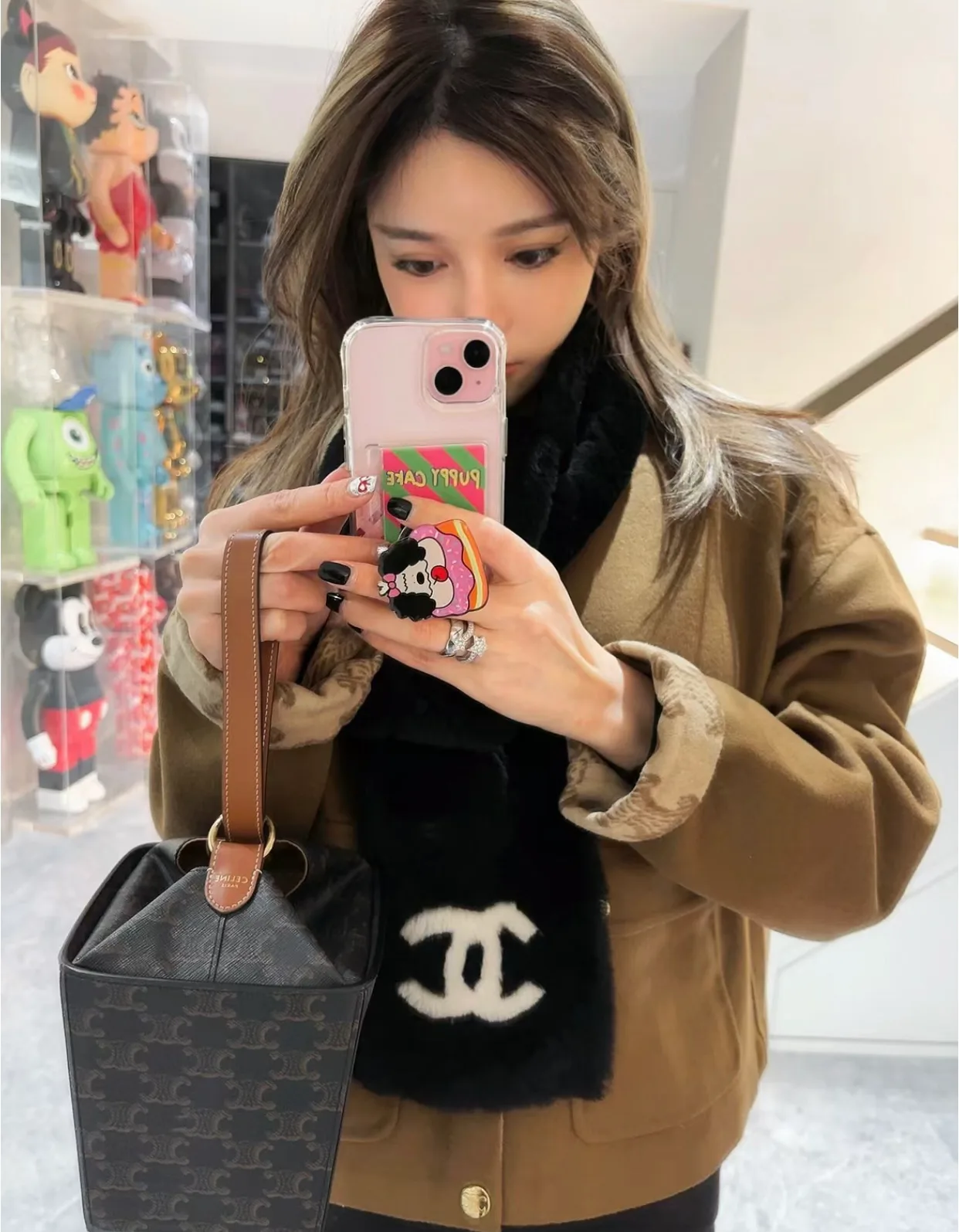 Шарфы Chanel 18347703