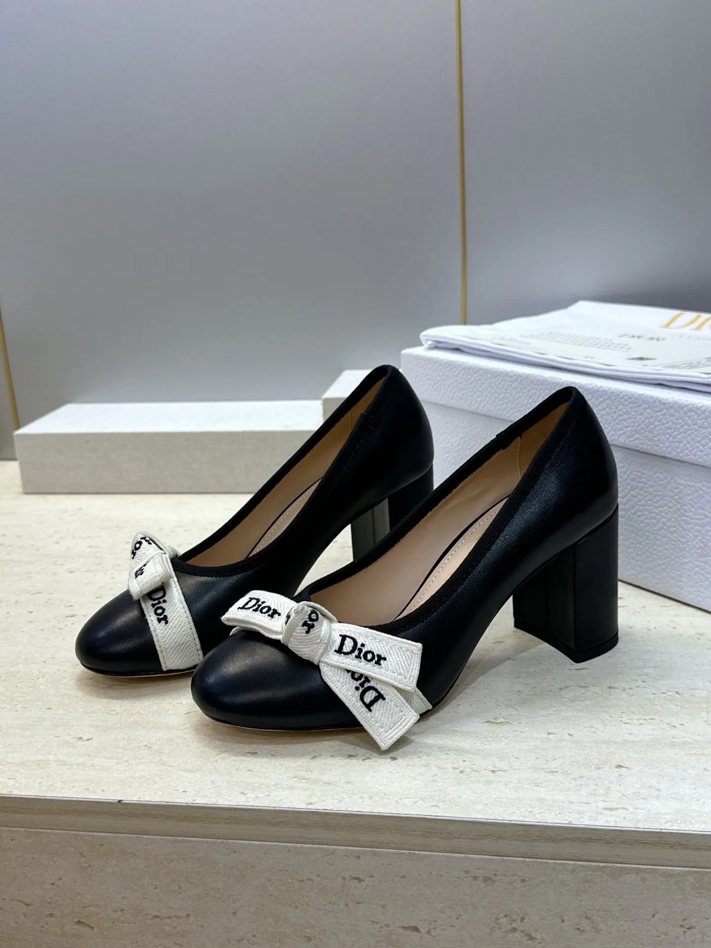 Туфли Женские Christian Dior 18132793