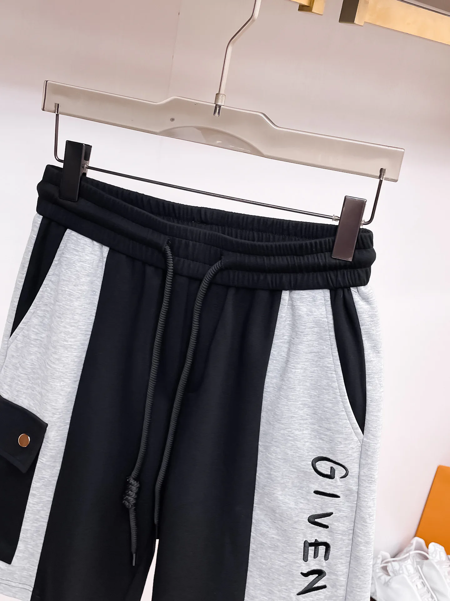 Шорты Мужские Givenchy 13417583