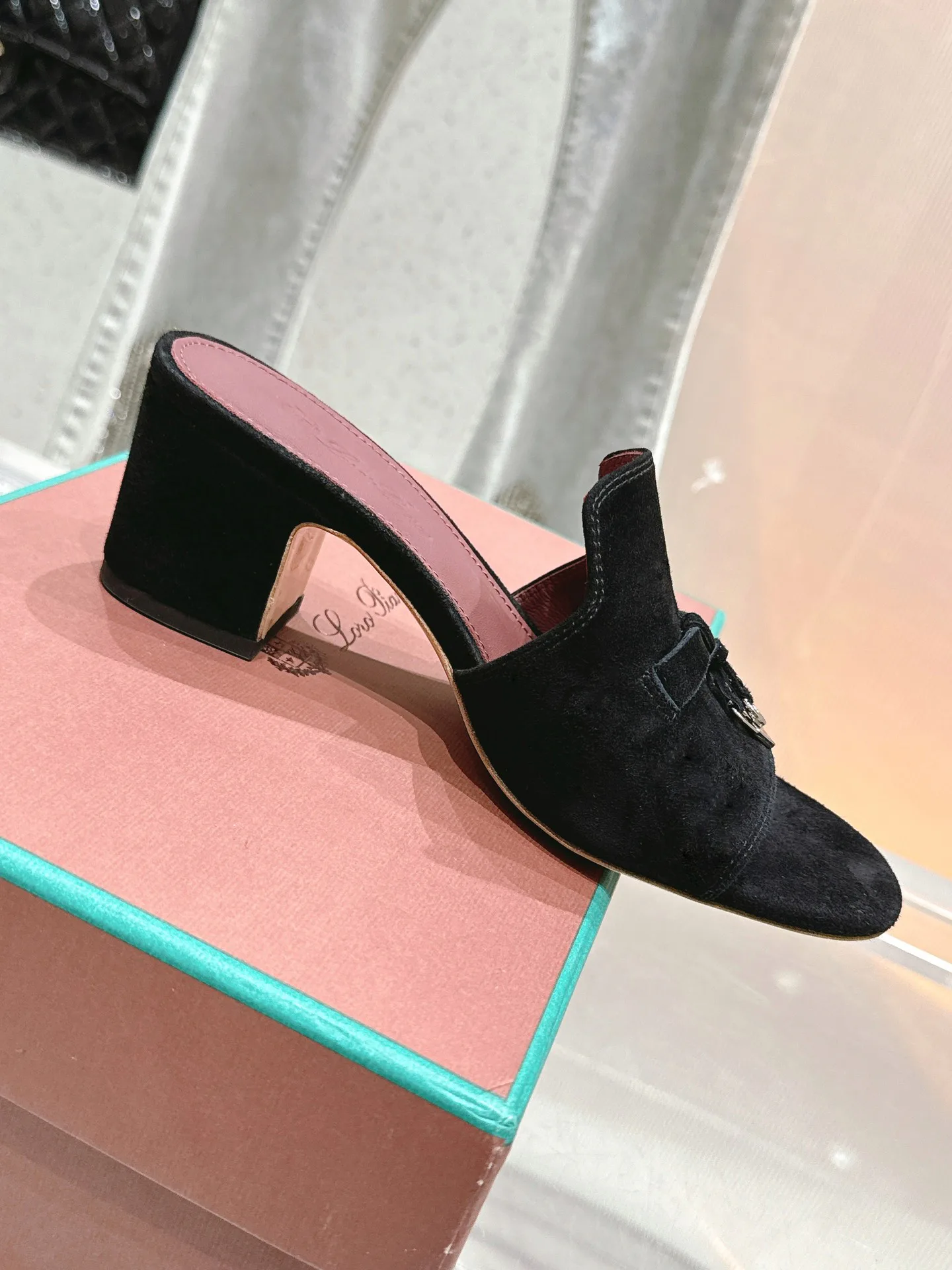 Босоножки Женские Loro Piana 9150633