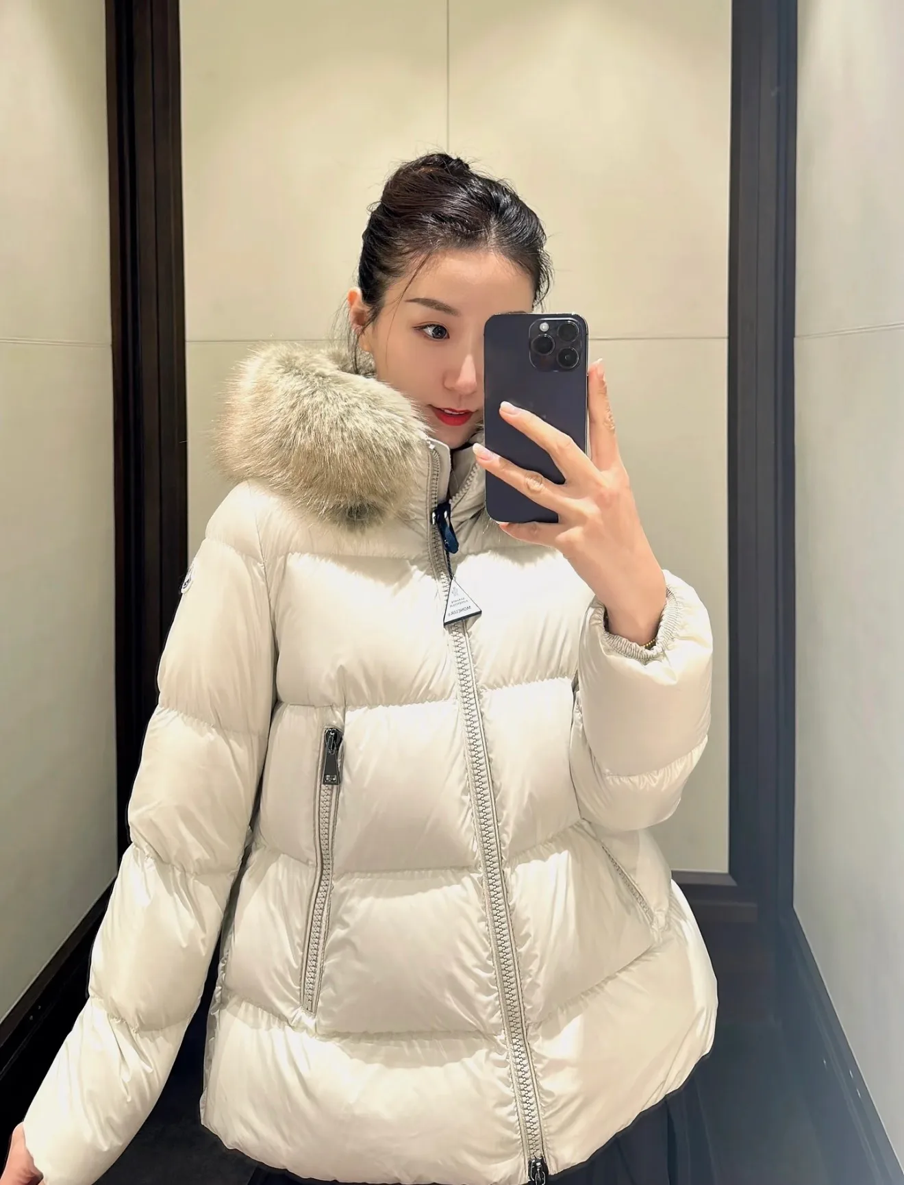 Куртки И Пуховики Женские Moncler 18710902