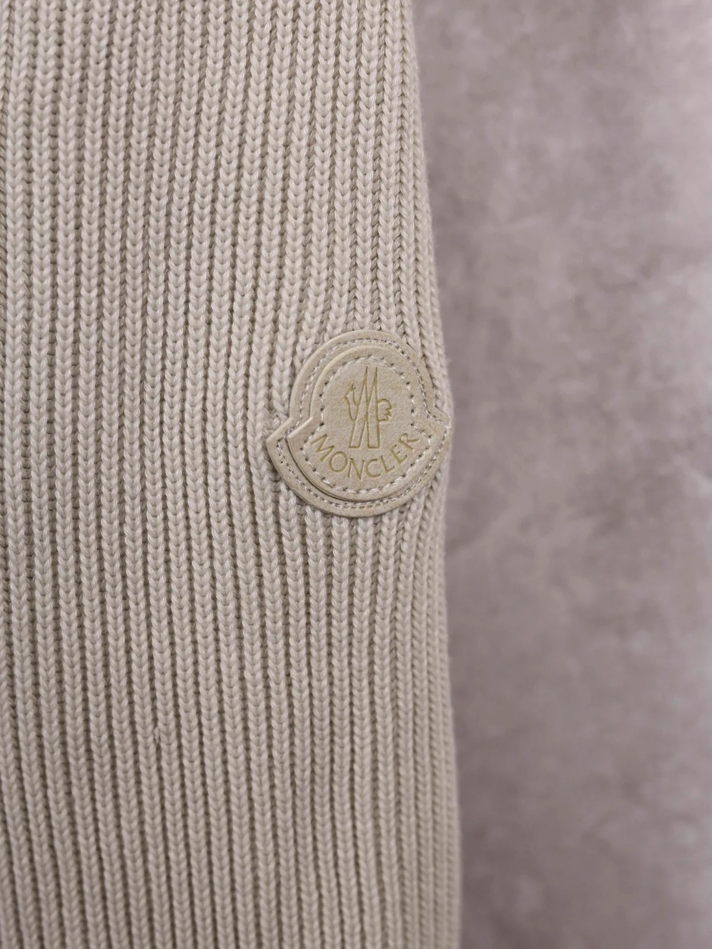 Куртки И Пуховики Женские Moncler 5380571