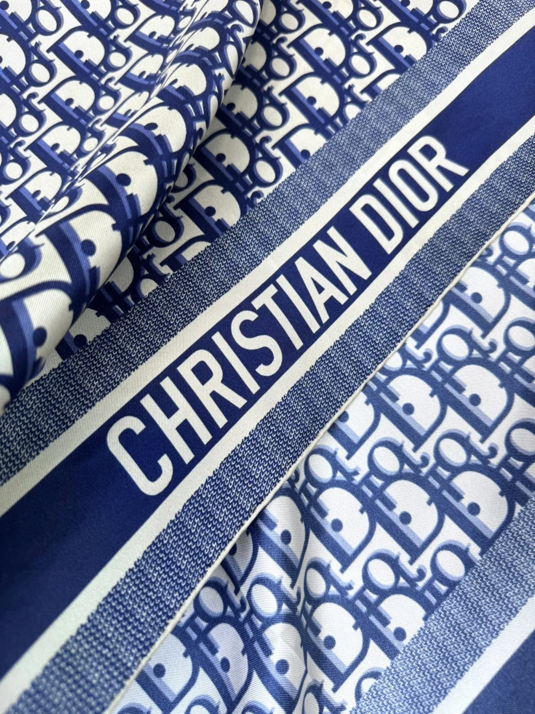 Шарфы Christian Dior 15049505