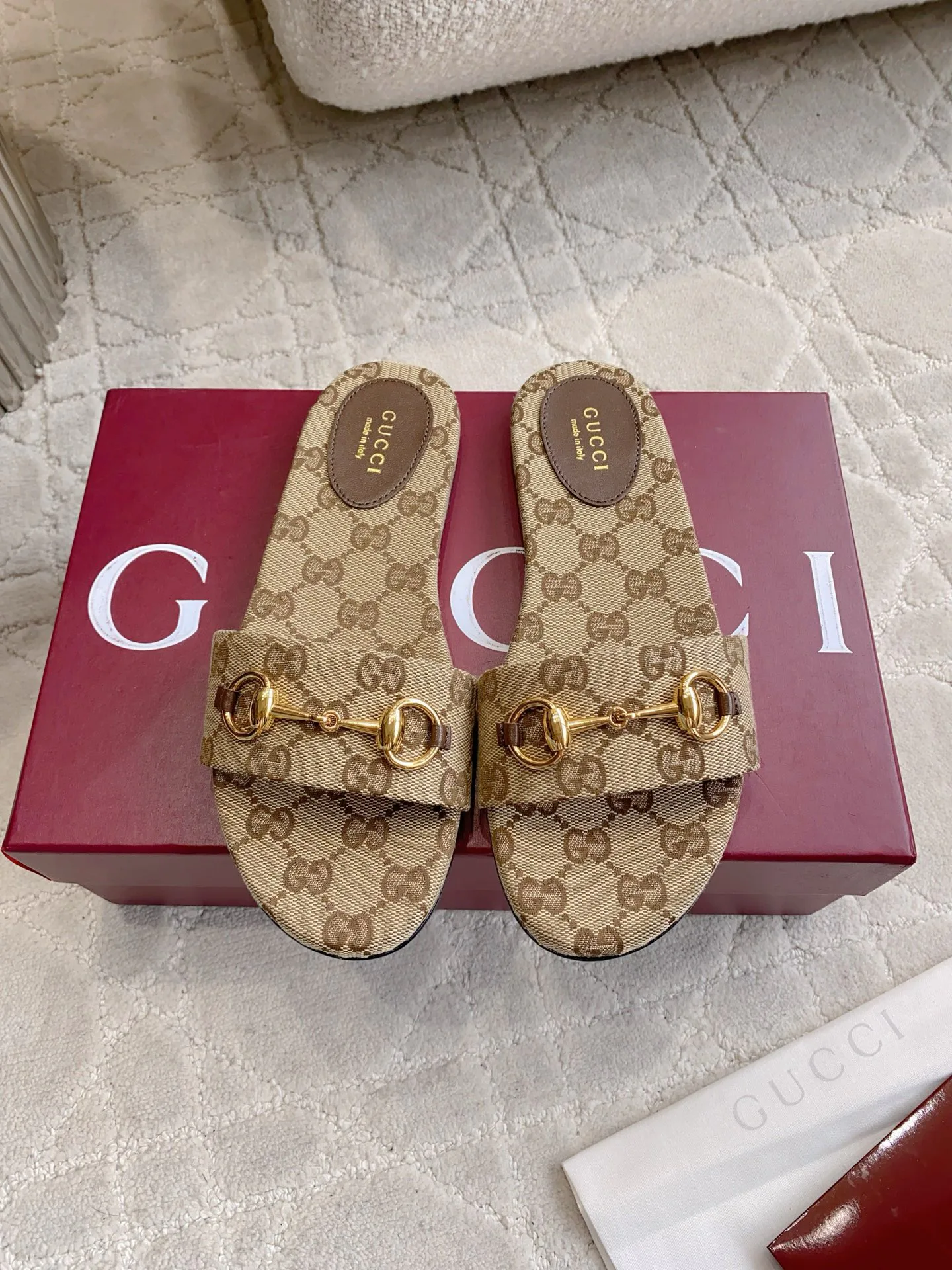 Сандалии Женские Gucci 11870010