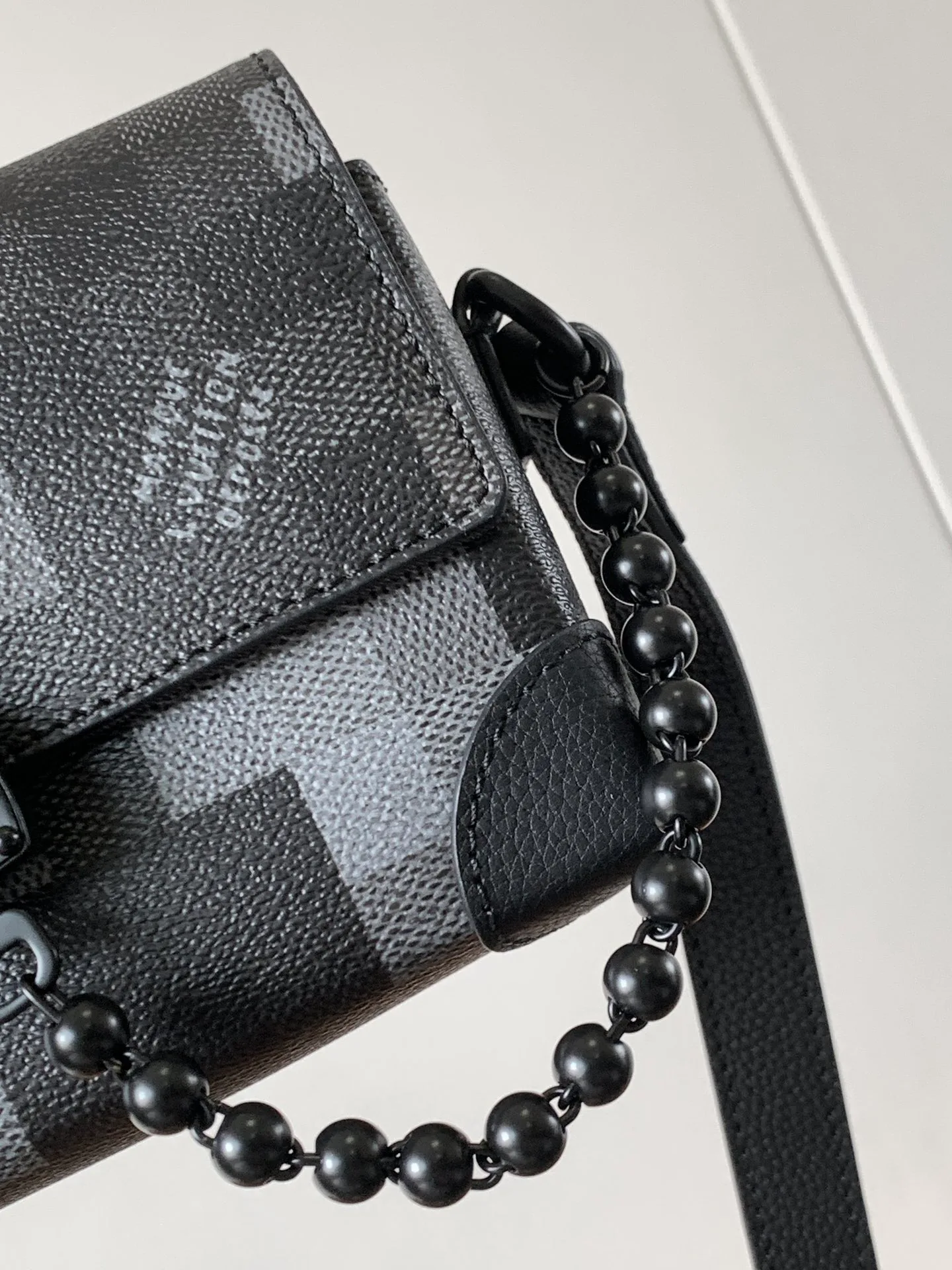 Классические Сумки Женские Louis Vuitton 11704175