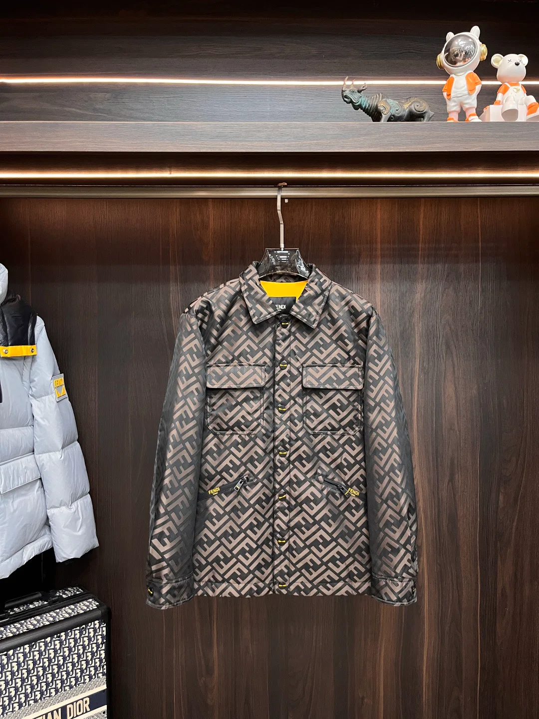 Куртки И Пуховики Мужские Fendi 493002