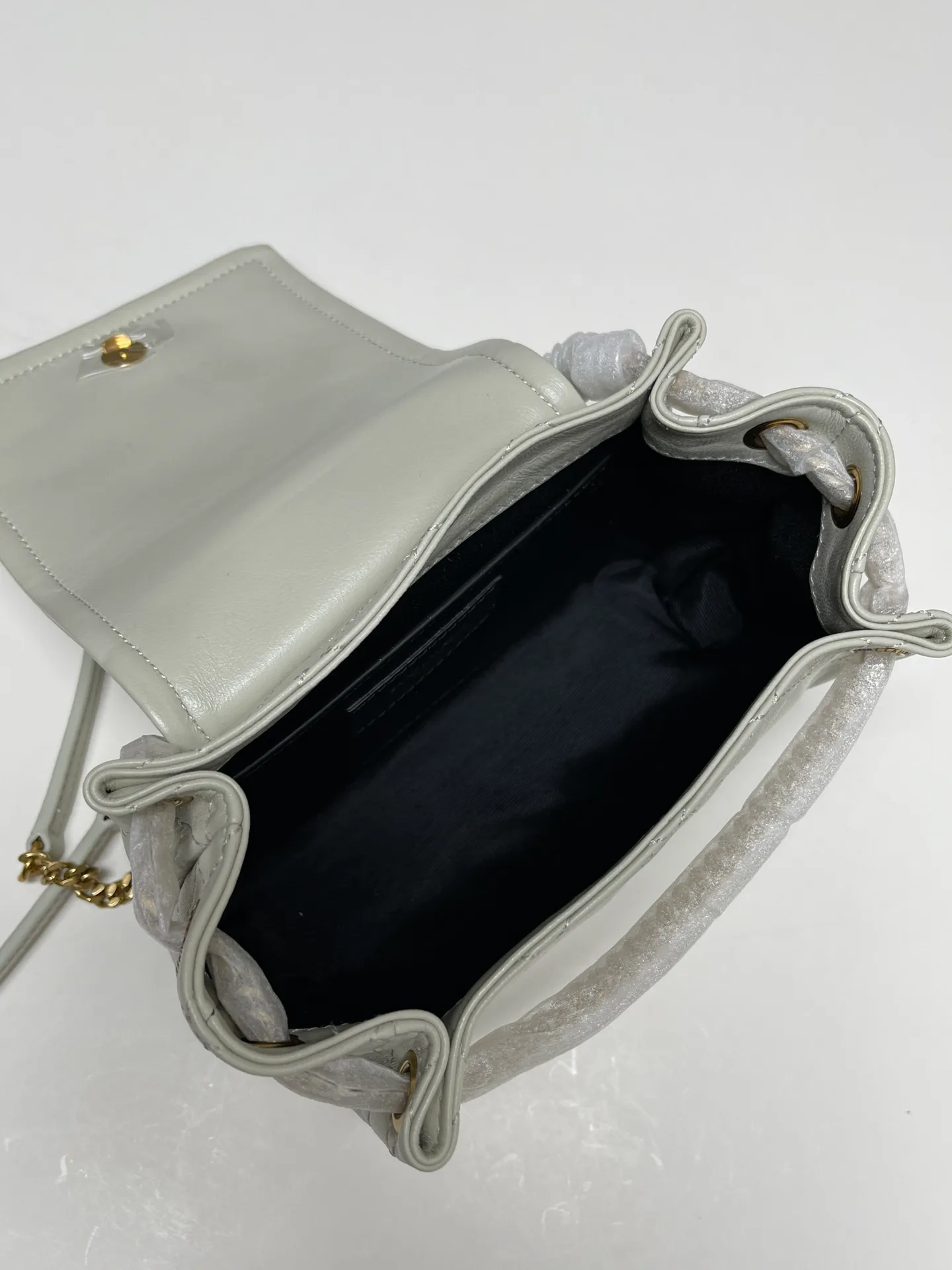 Классические Сумки Женские Saint Laurent 13452243