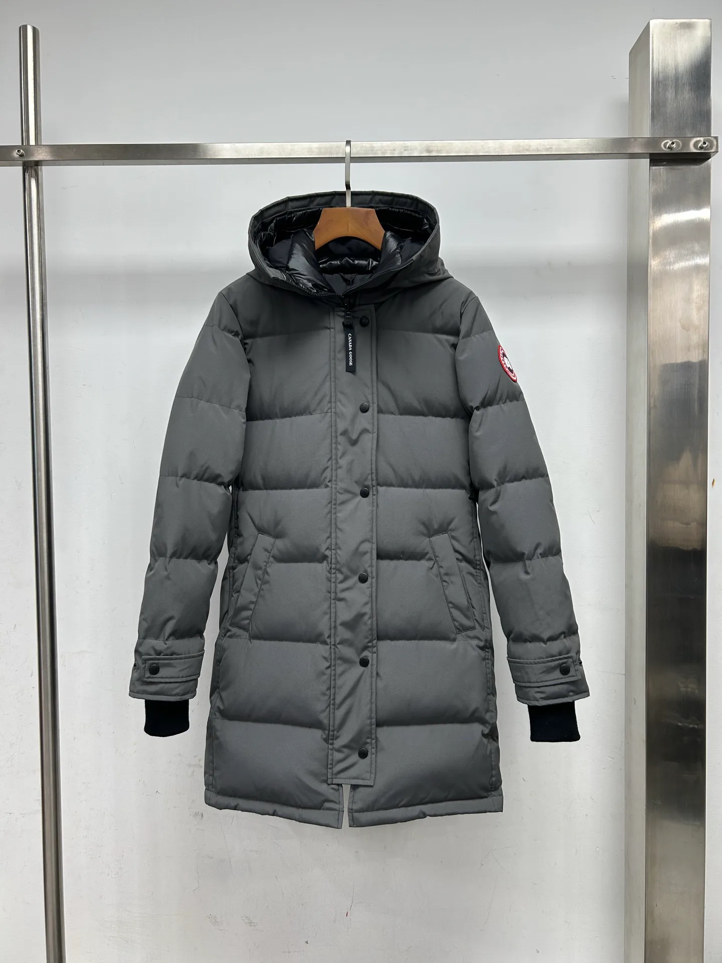 Пальто Женские Canada Goose 4825880