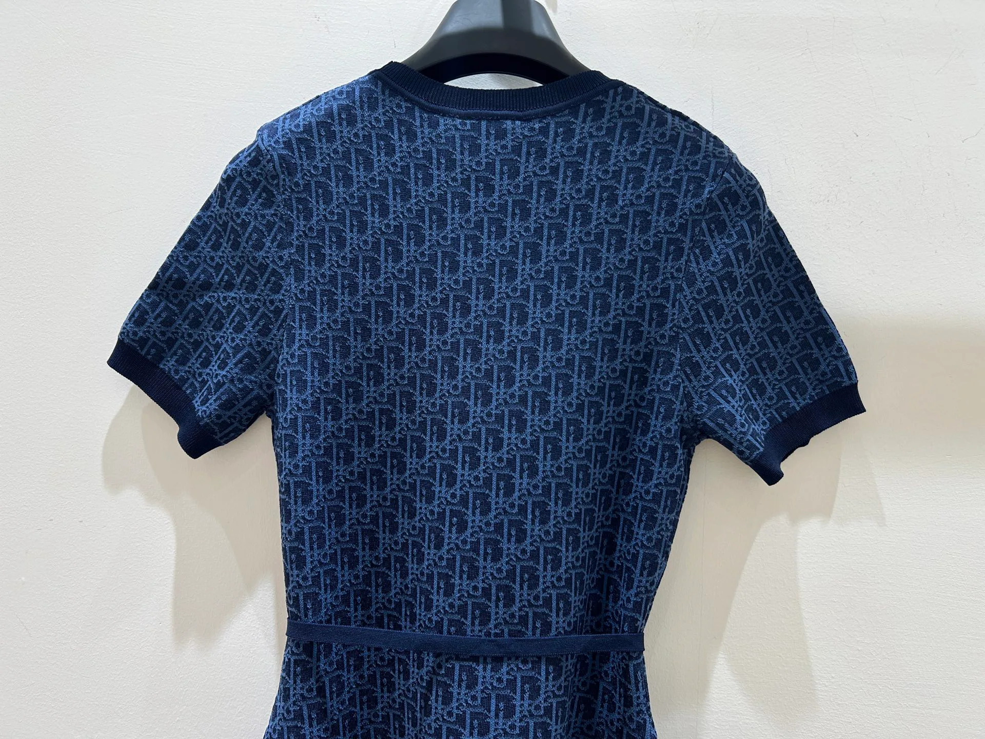 Платья Женские Christian Dior 18096794
