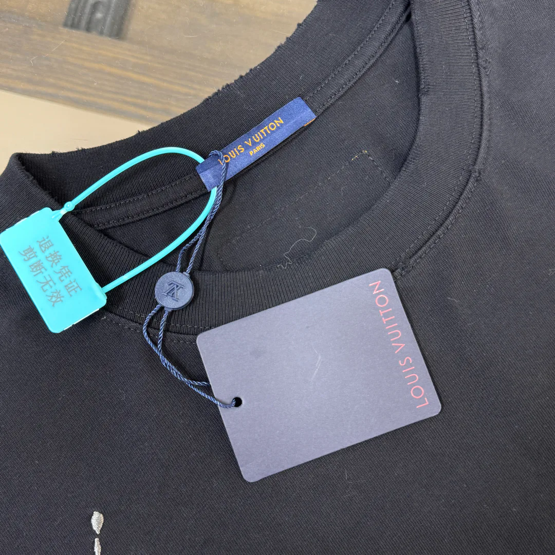 Футболки Женские Louis Vuitton 10438871