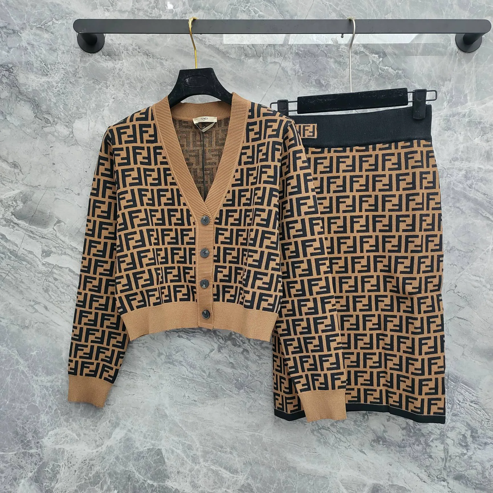 Джемперы И Свитеры Женские Fendi 12962065