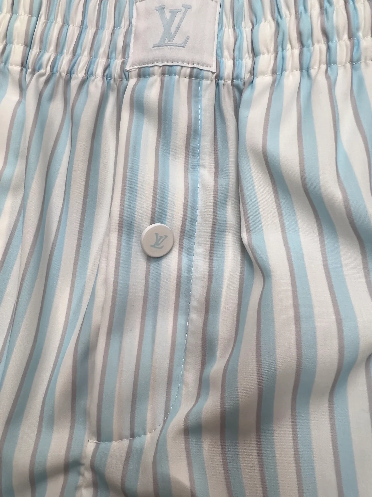 Шорты Мужские Louis Vuitton 12331886