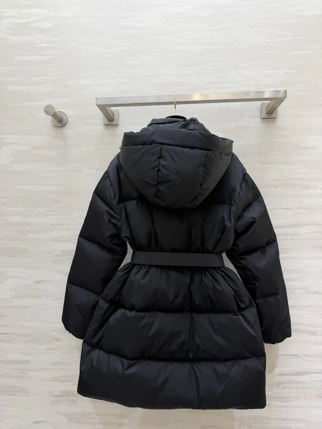 Куртки И Пуховики Женские Prada 18325291