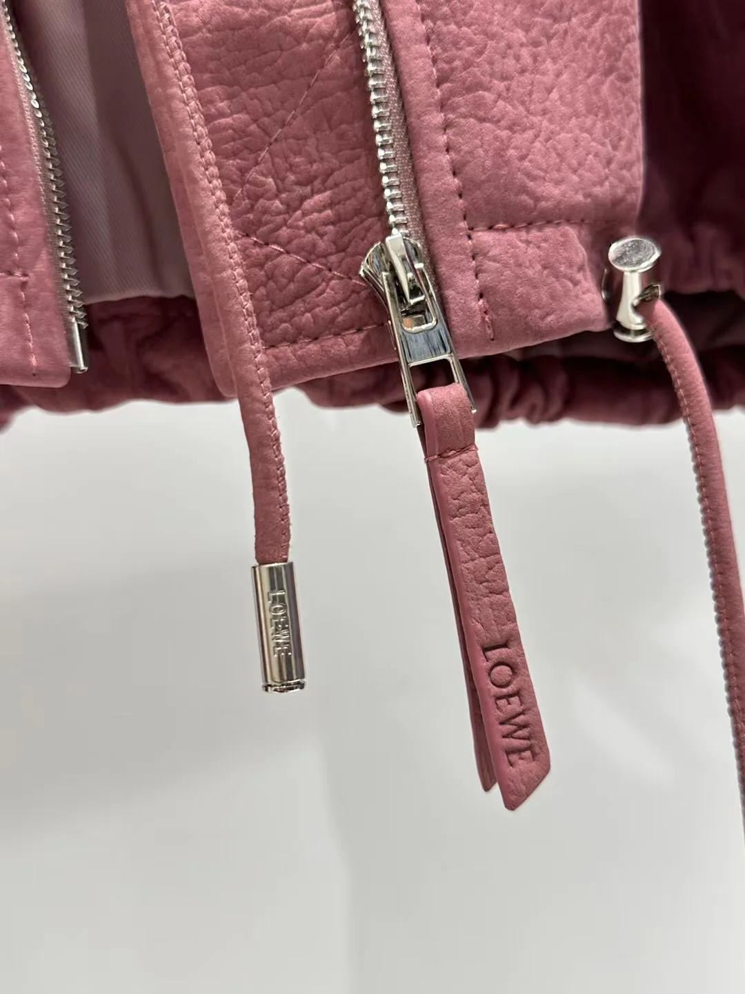 Кожаные Куртки И Дублёнки Женские Loewe 11429007