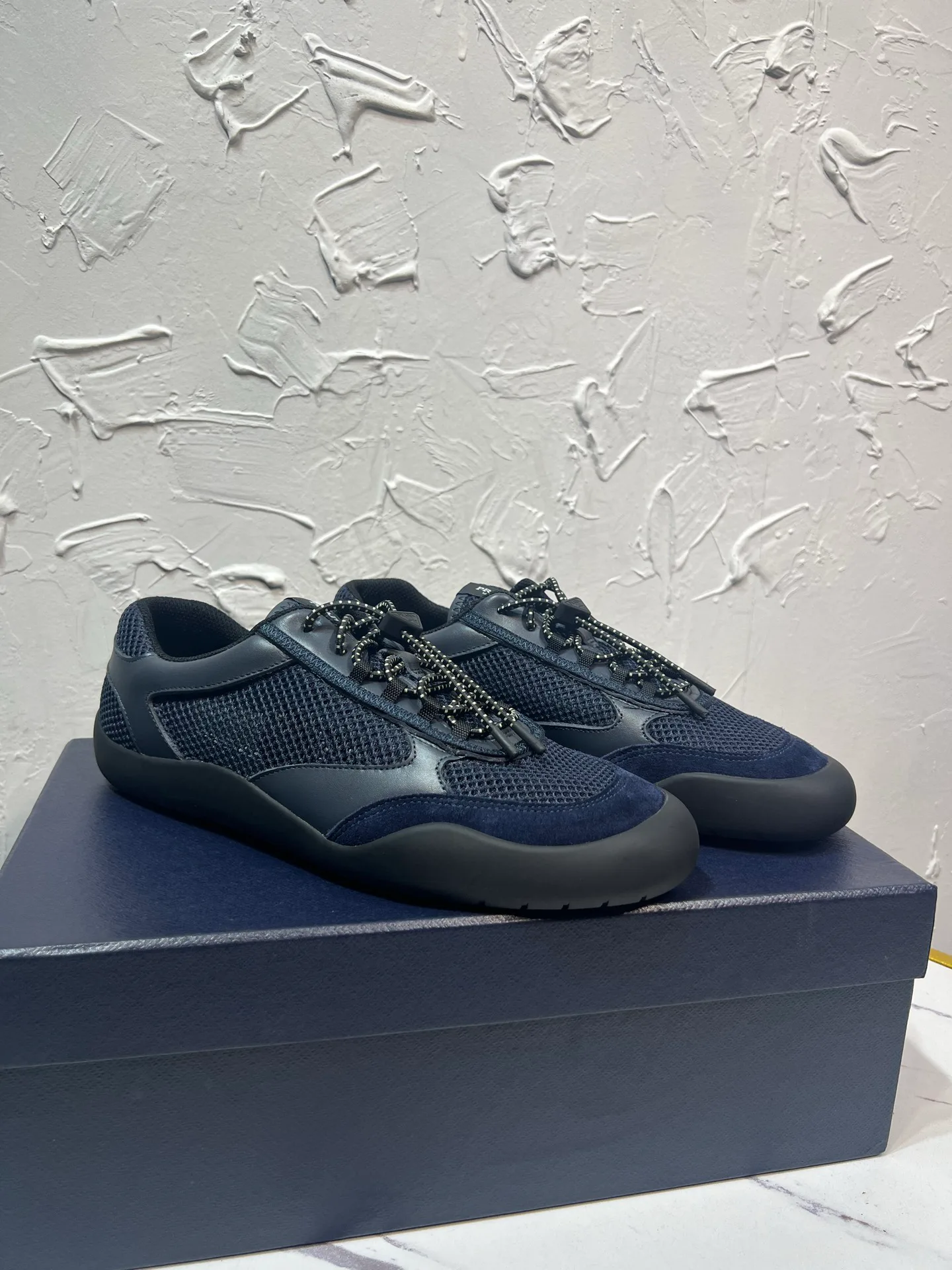 Кроссовки Мужские Prada 19570730