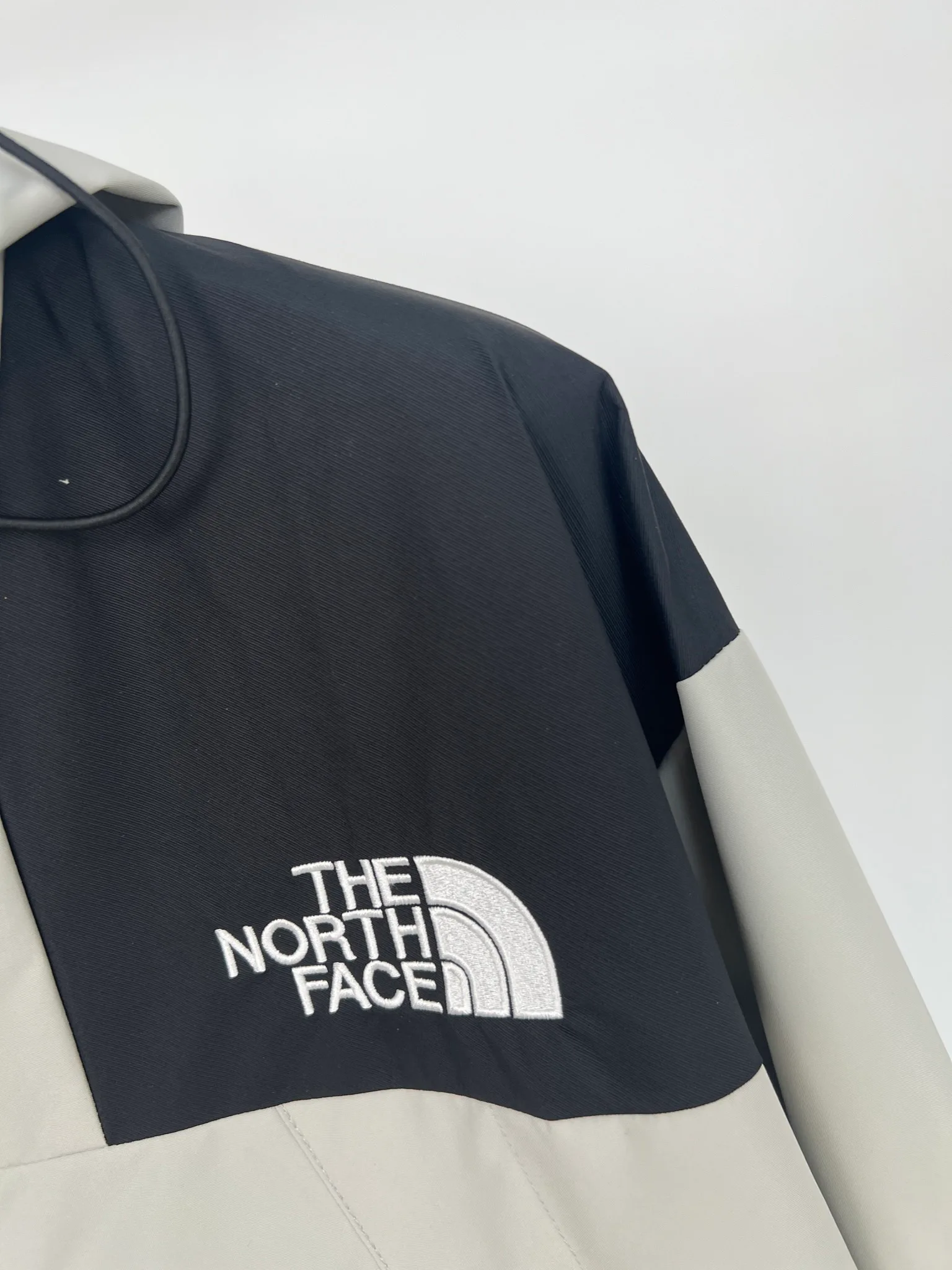 Куртки И Пуховики Женские The North Face 18416109