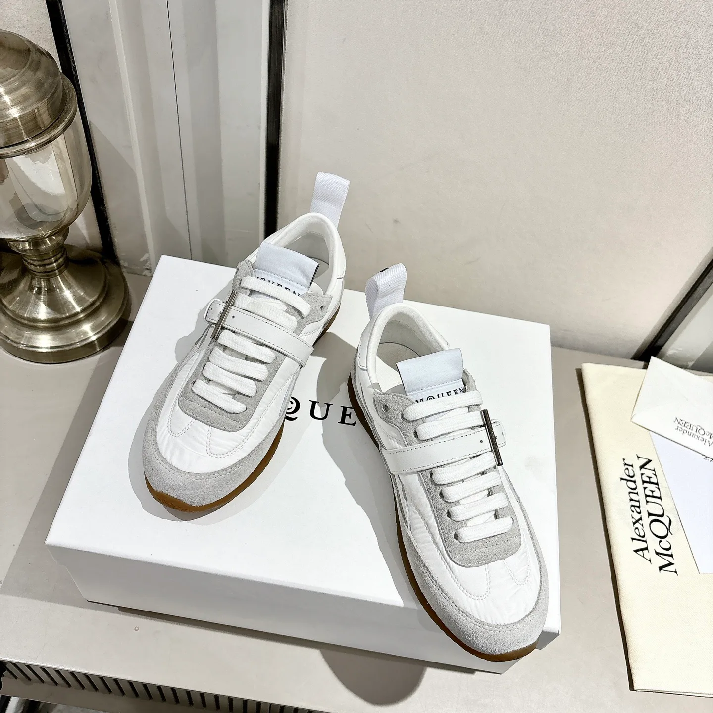 Кроссовки Женские Alexander Mcqueen 8979818