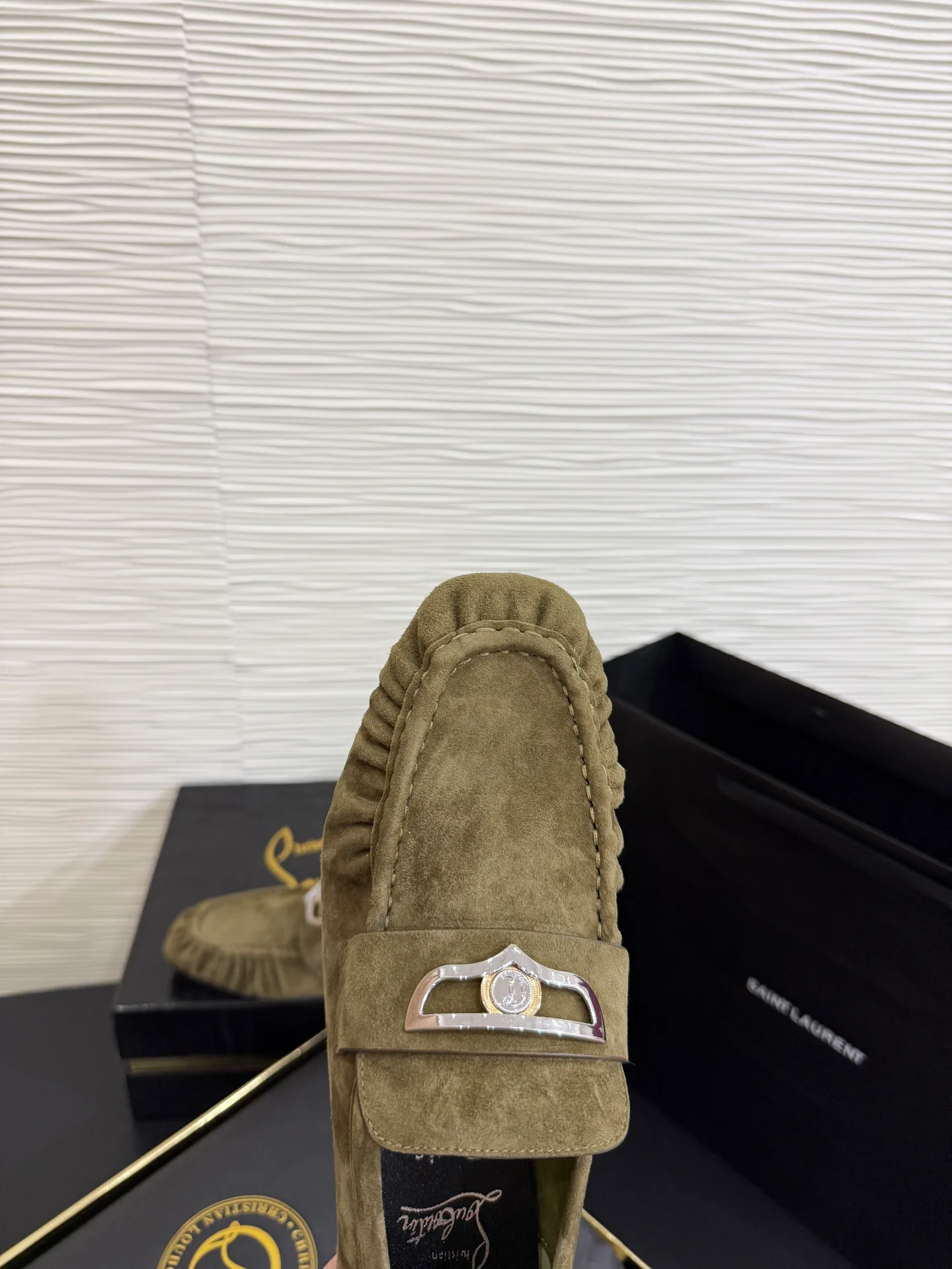 Лоферы И Мокасины Женские Christian Louboutin 19584052