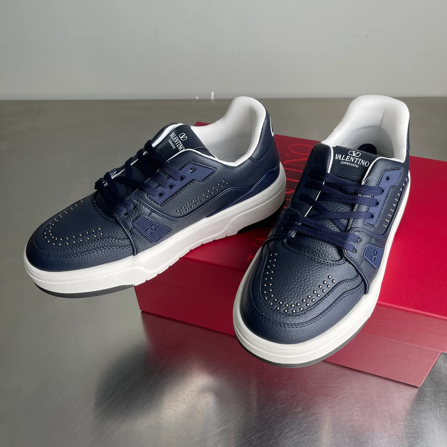 Кроссовки Женские Valentino 11576041