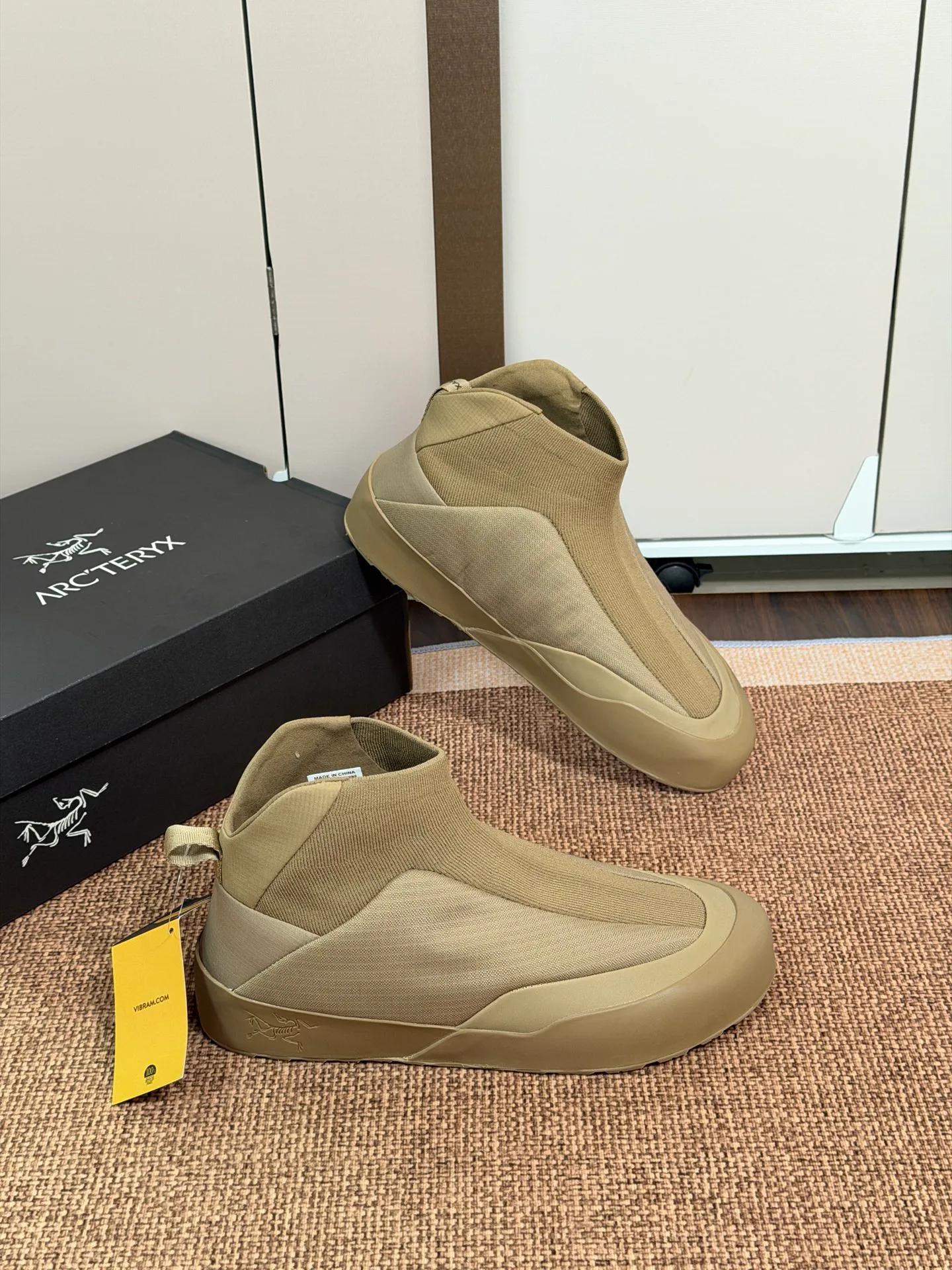Кроссовки Мужские Arcteryx 19544899