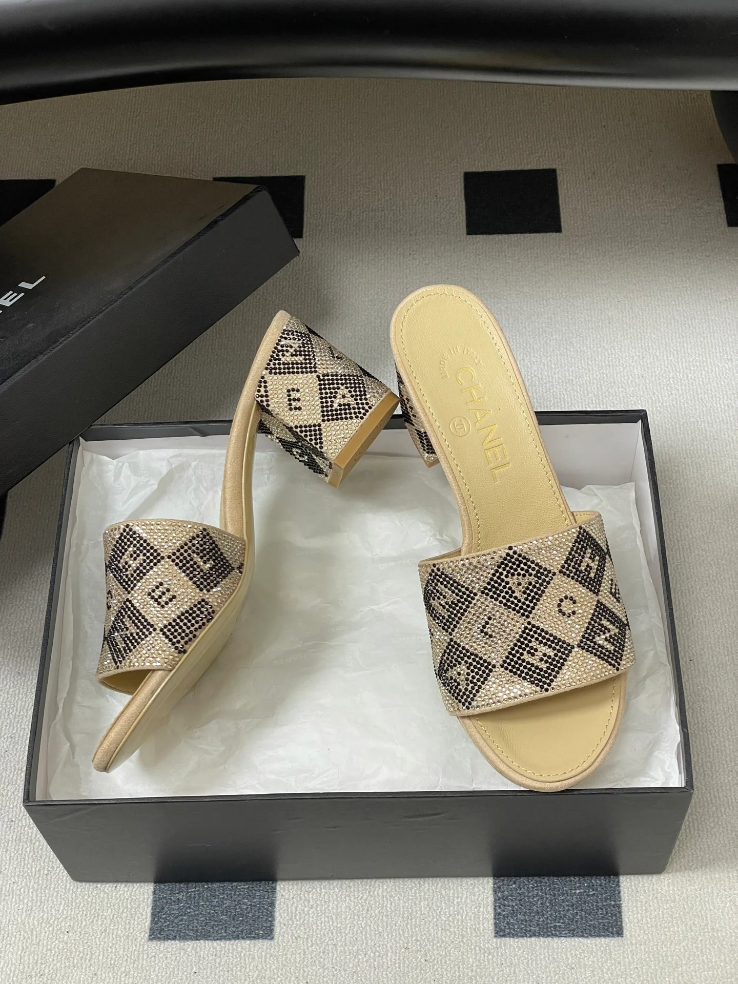 Босоножки Женские Chanel 10993956