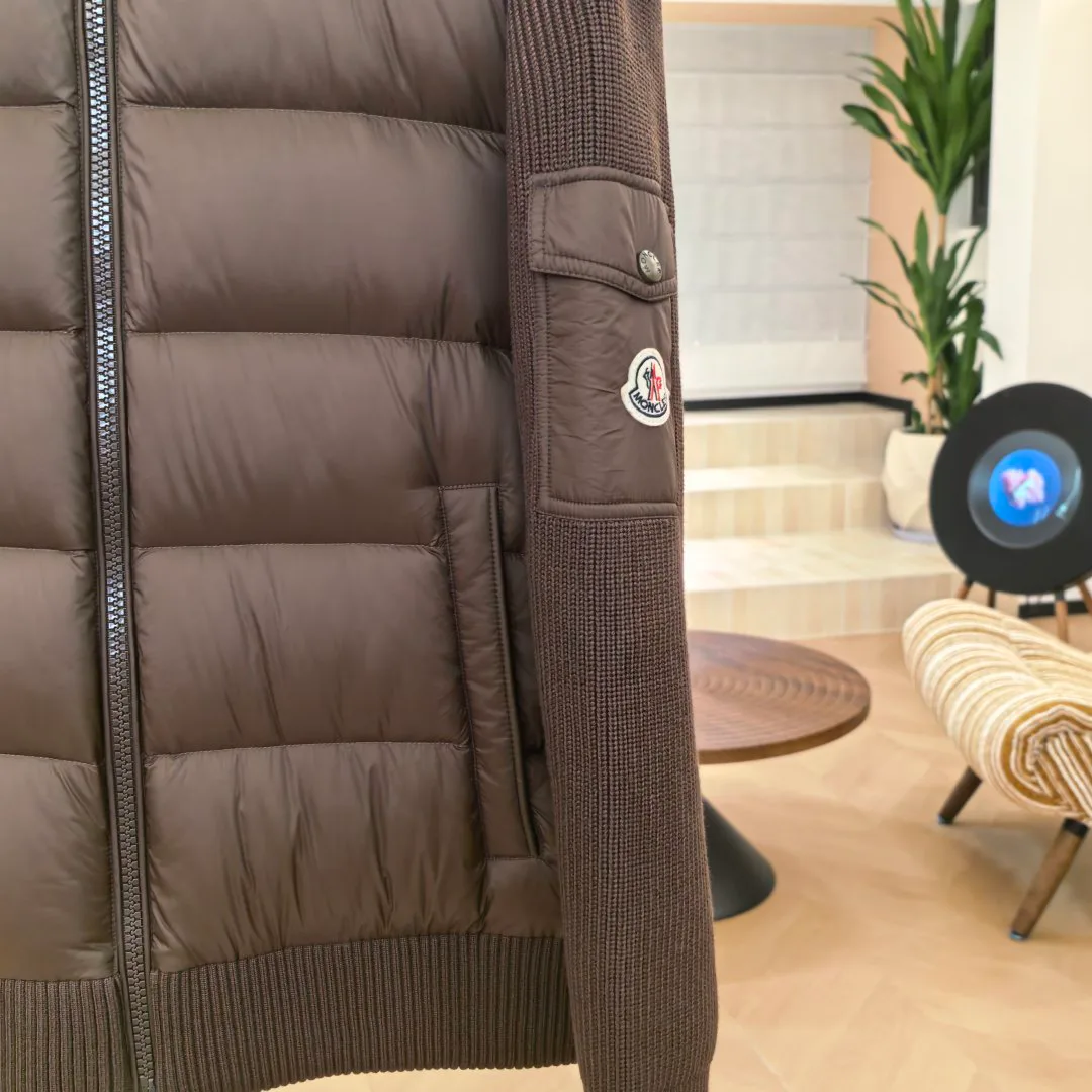 Куртки И Пуховики Женские Moncler 18130347