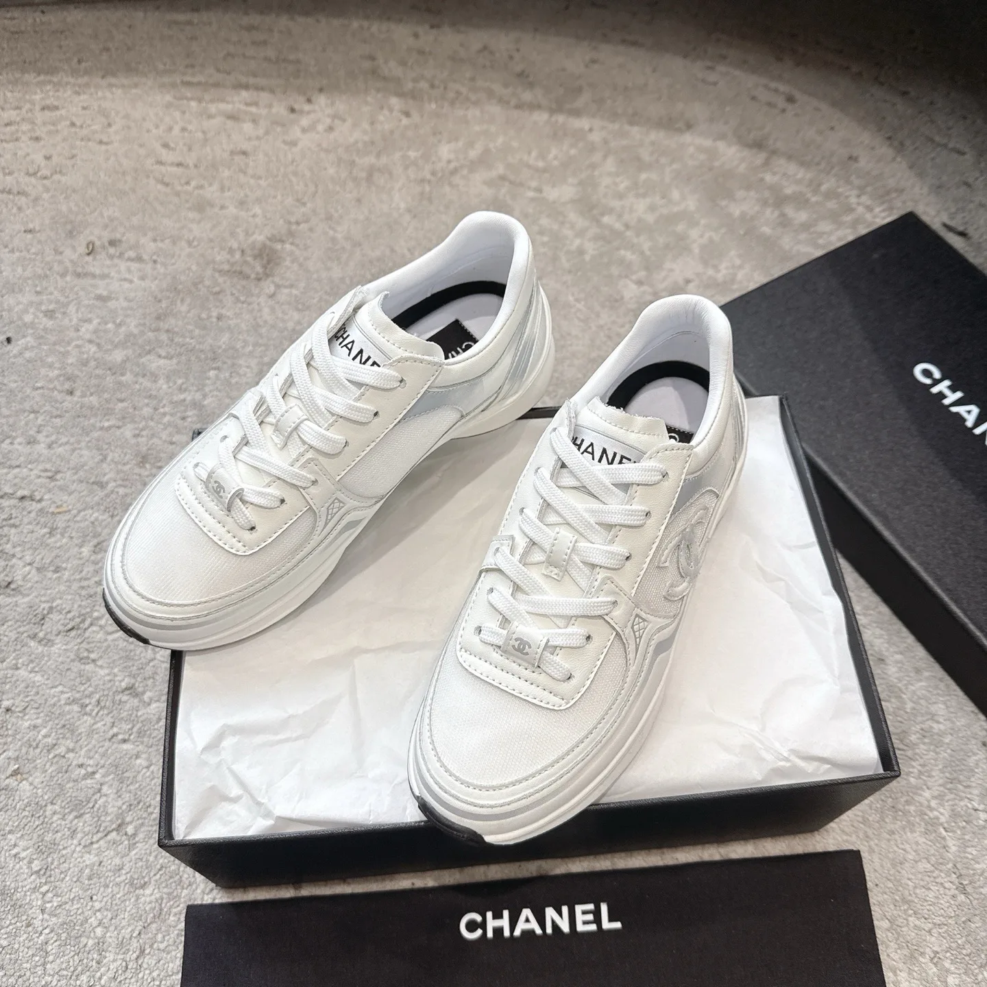 Кроссовки Женские Chanel 11407467