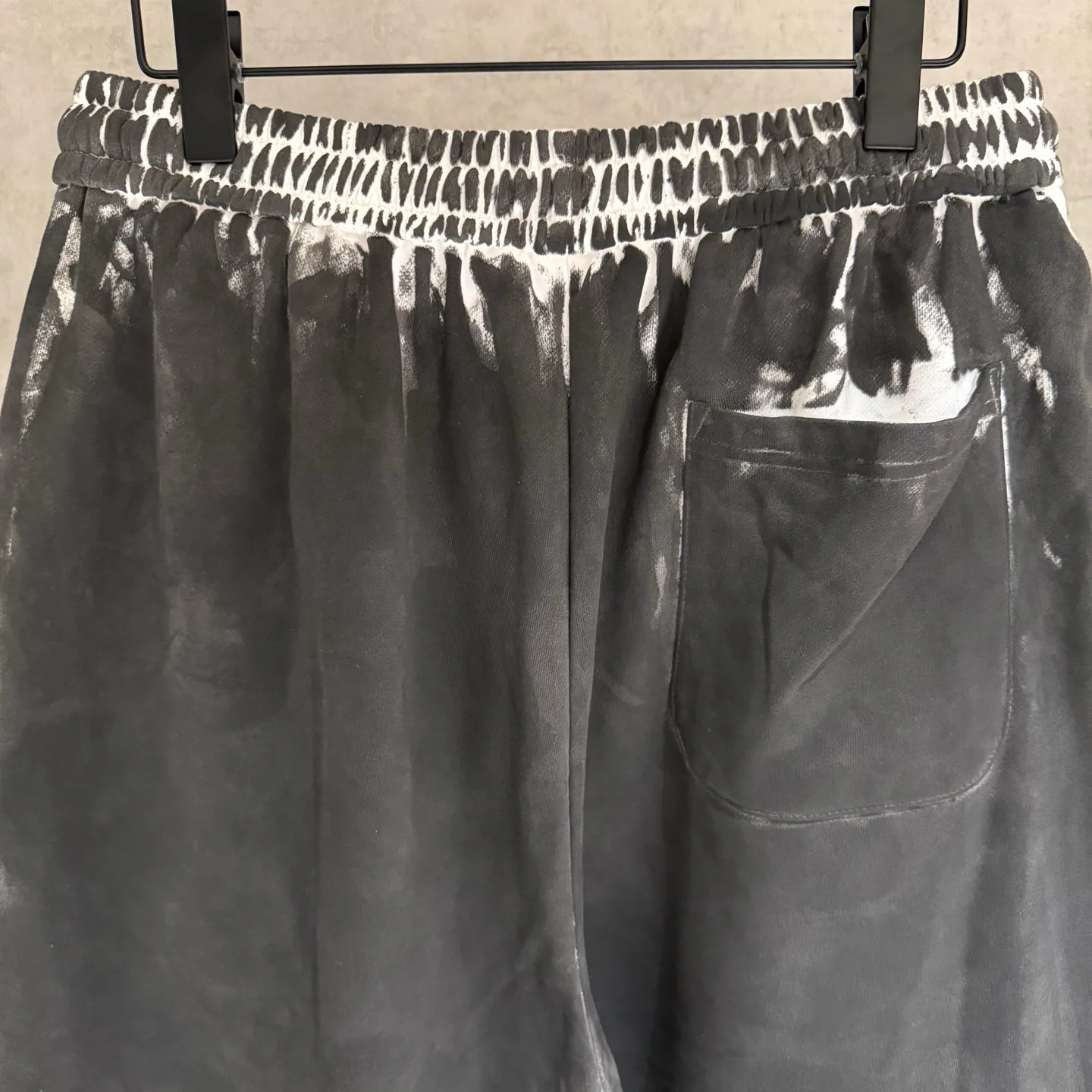 Шорты Мужские Balenciaga 17436300