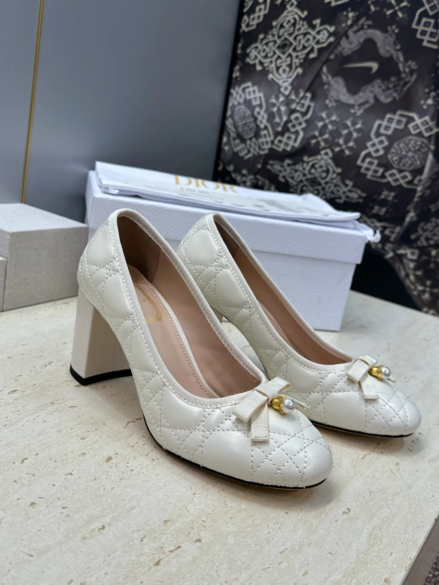 Туфли Женские Christian Dior 18132806