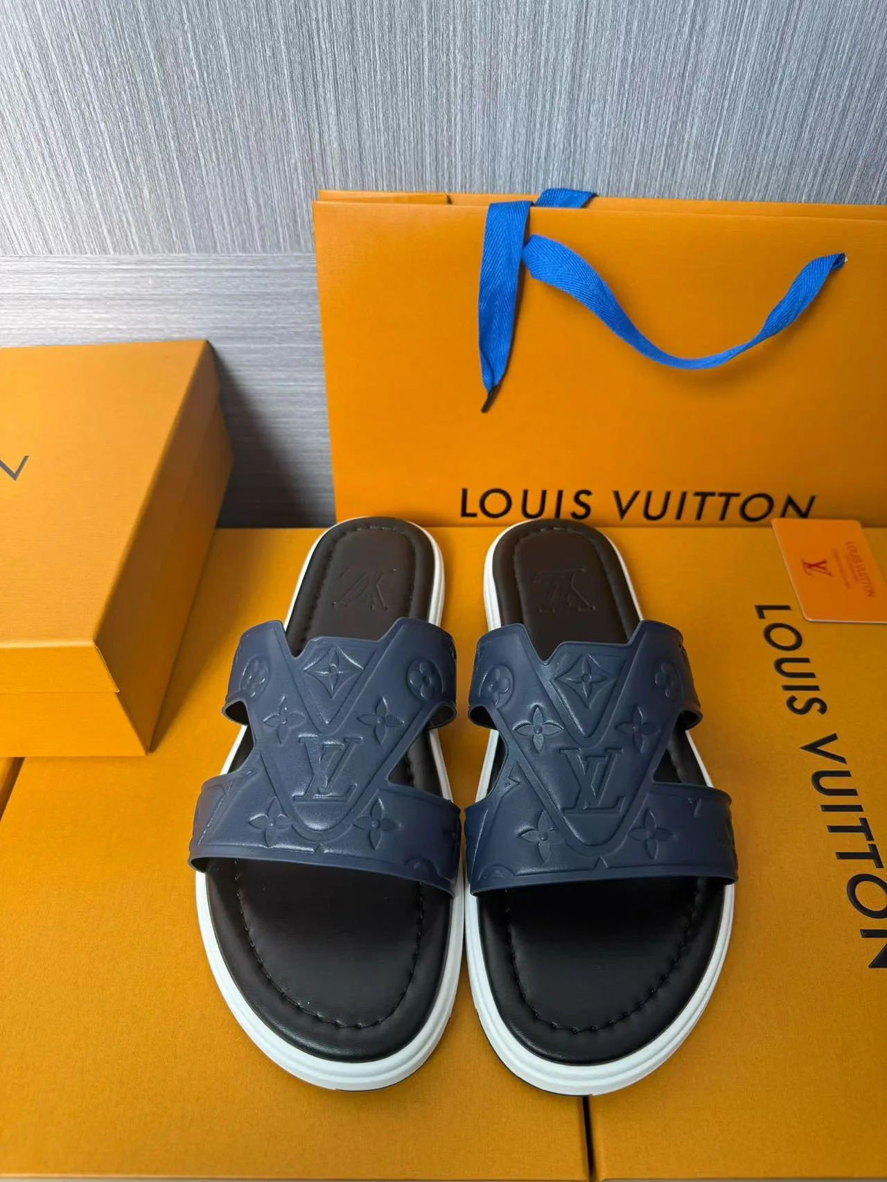 Шлепанцы Мужские Louis Vuitton 1310633