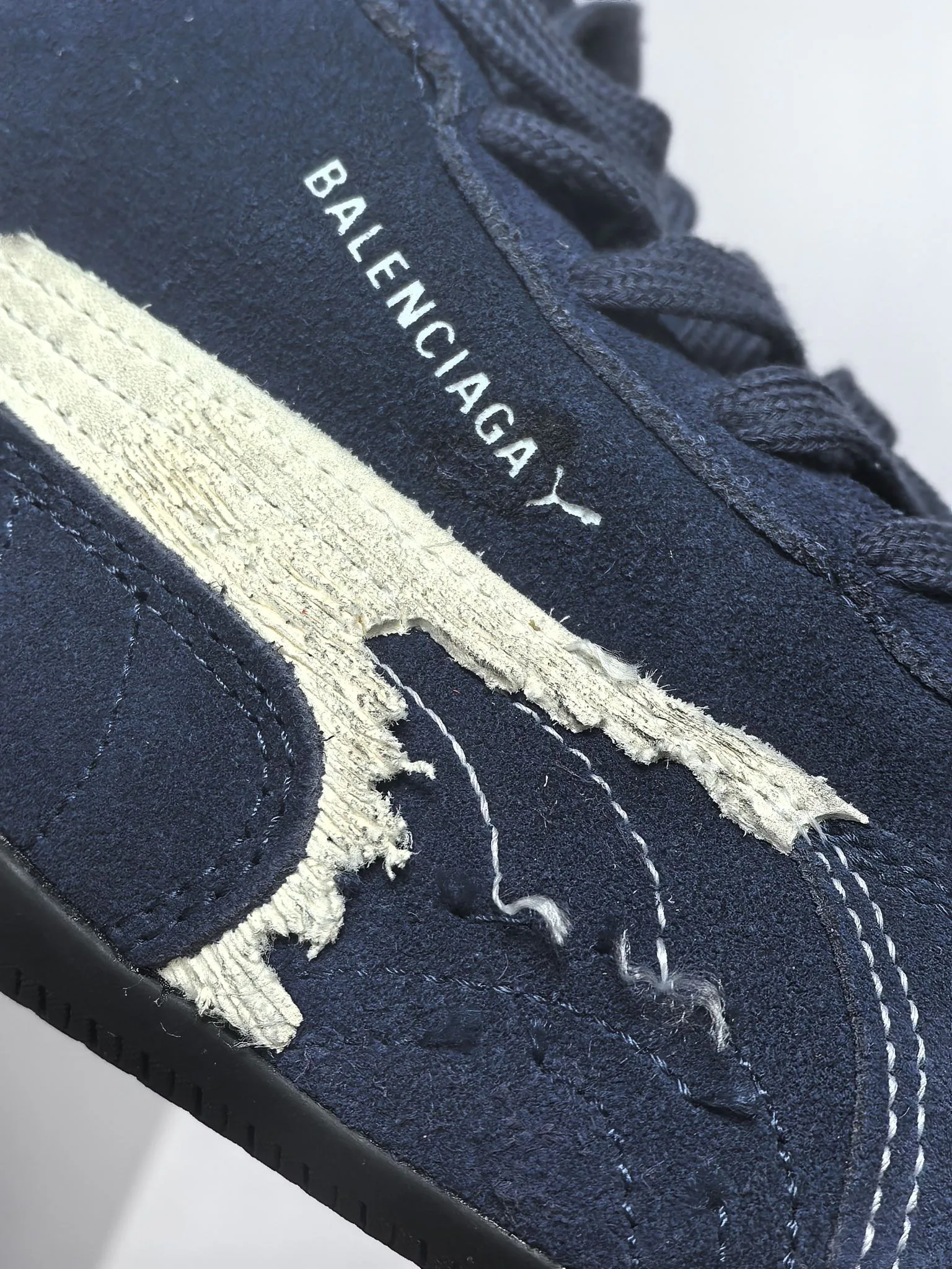 Кроссовки Женские Balenciaga 232660