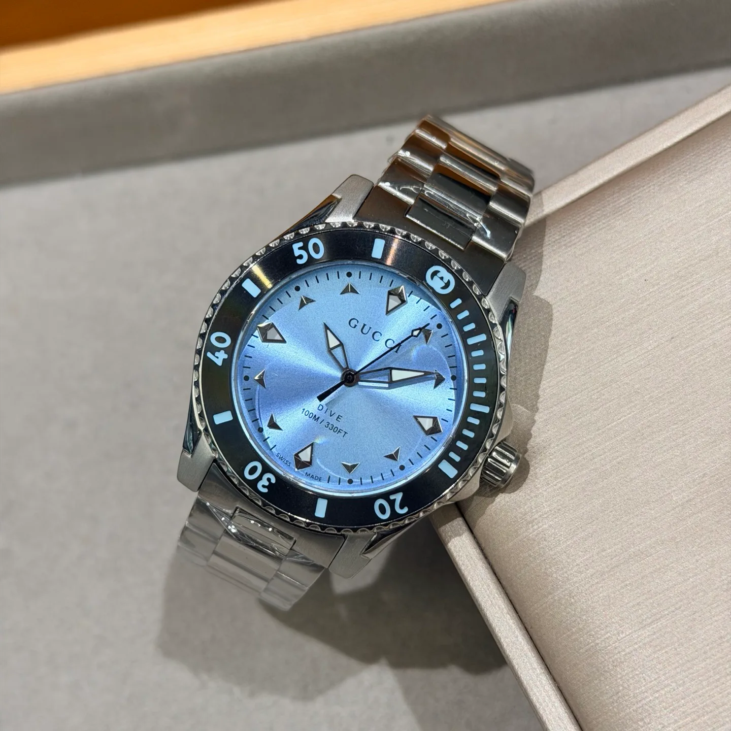 Часы Женские Gucci 17949018