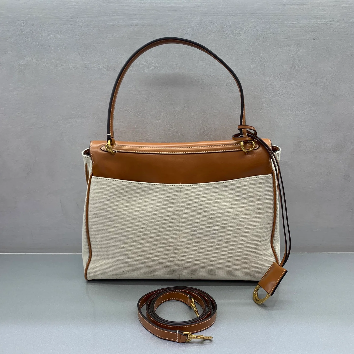 Классические Сумки Женские Balenciaga 18136009