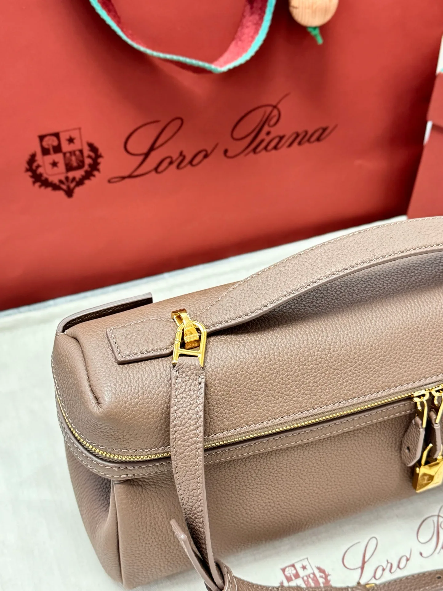 Классические Сумки Женские Loro Piana 11472667