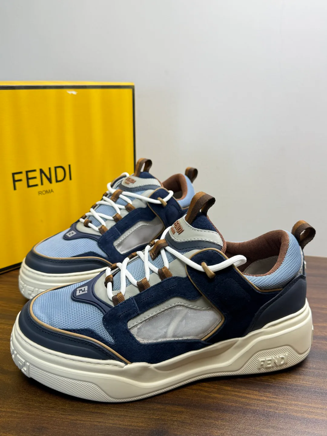 Кроссовки Мужские Fendi 20163784