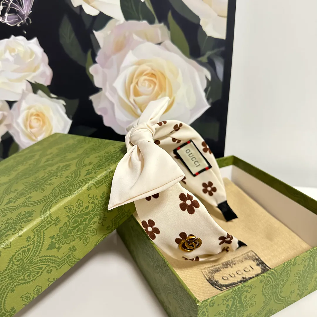 Головные Уборы Gucci 11469212
