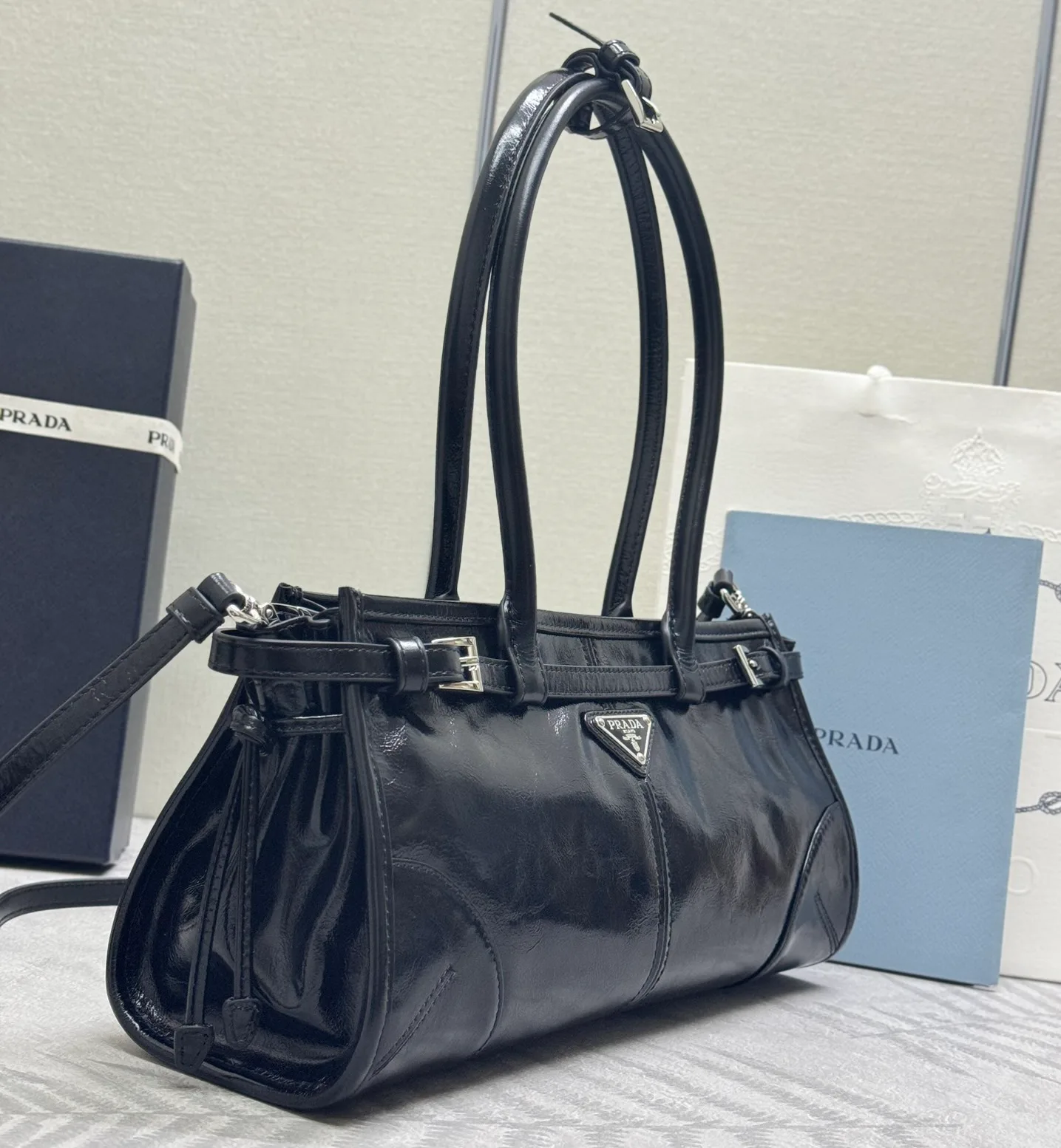 Классические Сумки Женские Prada 11462516