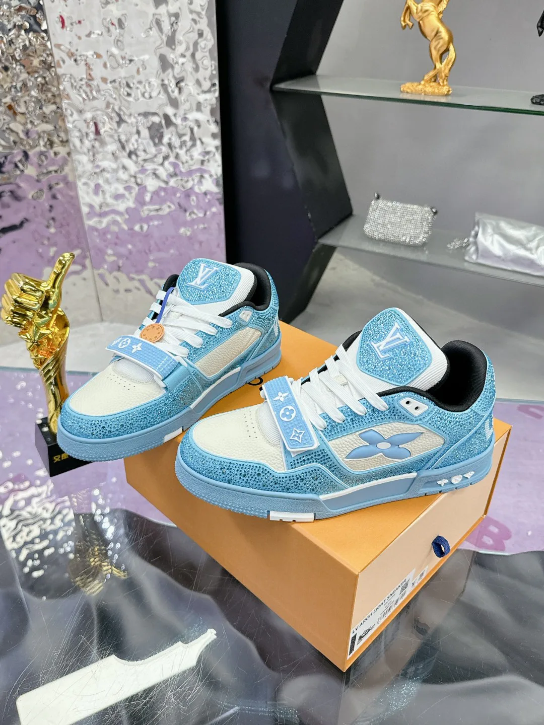 Кроссовки Женские Louis Vuitton 378078