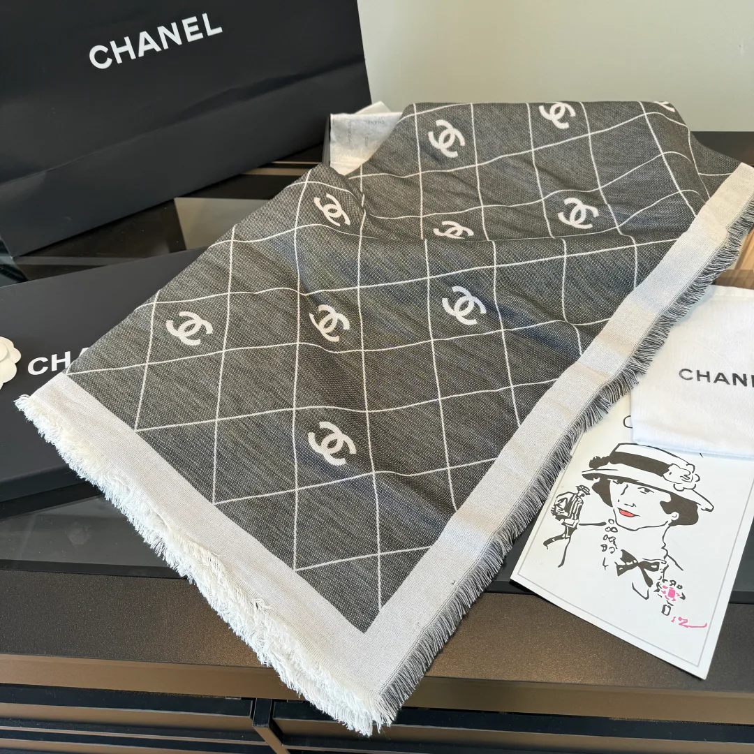 Шарфы Chanel 17827497