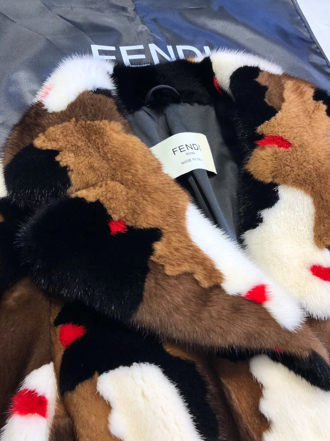 Шубы Женские Fendi 1065867