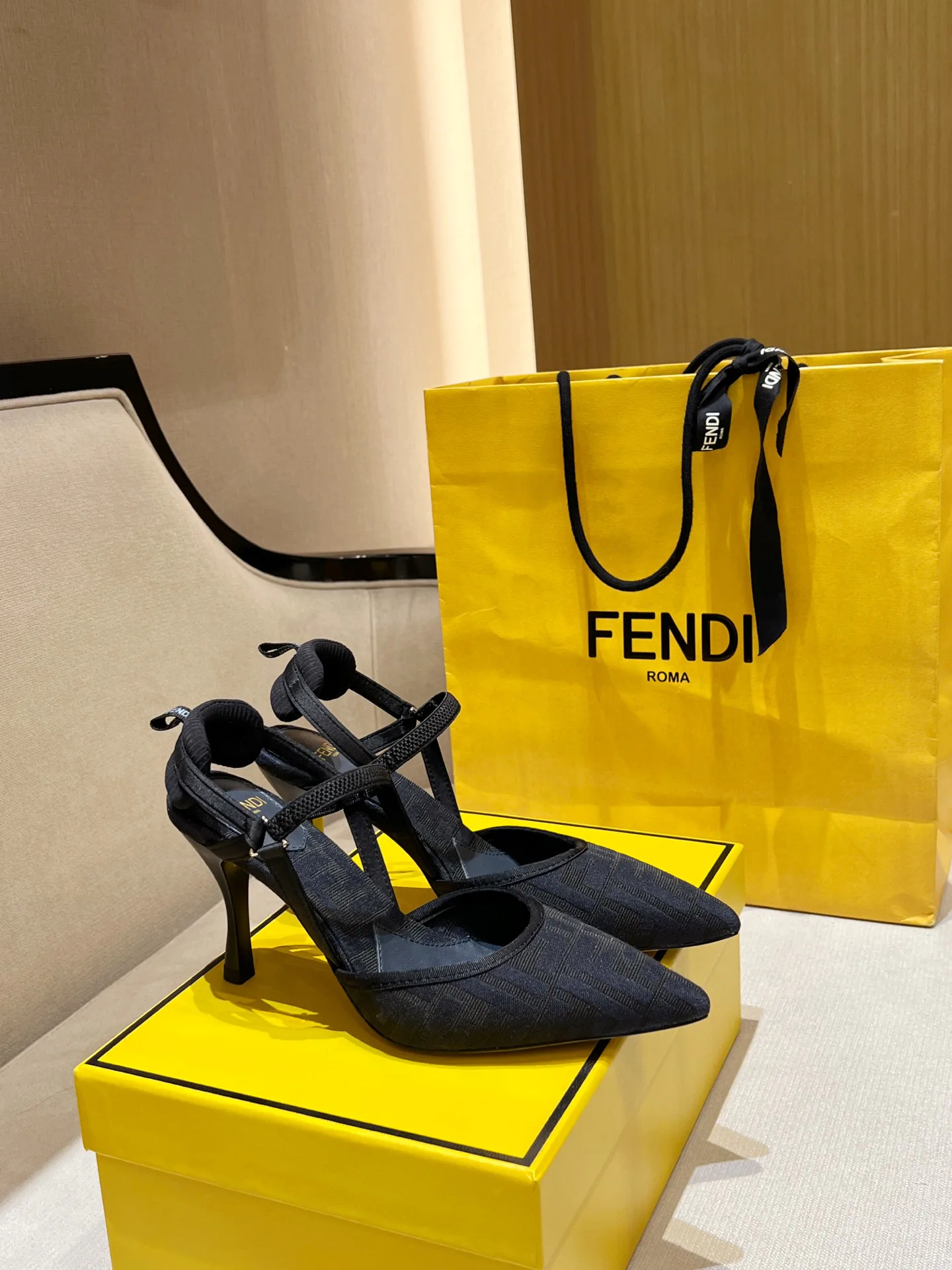 Туфли Женские Fendi 17392051