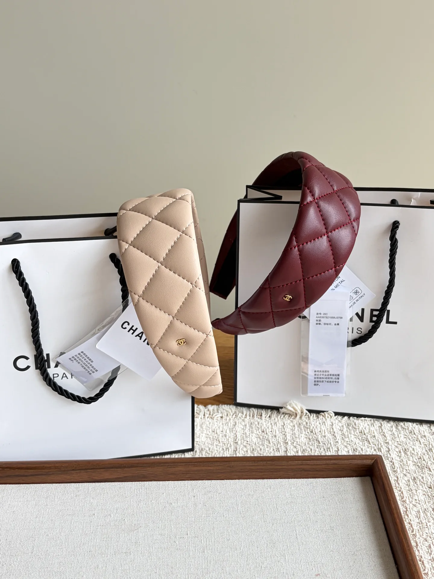 Головные Уборы Chanel 18063840