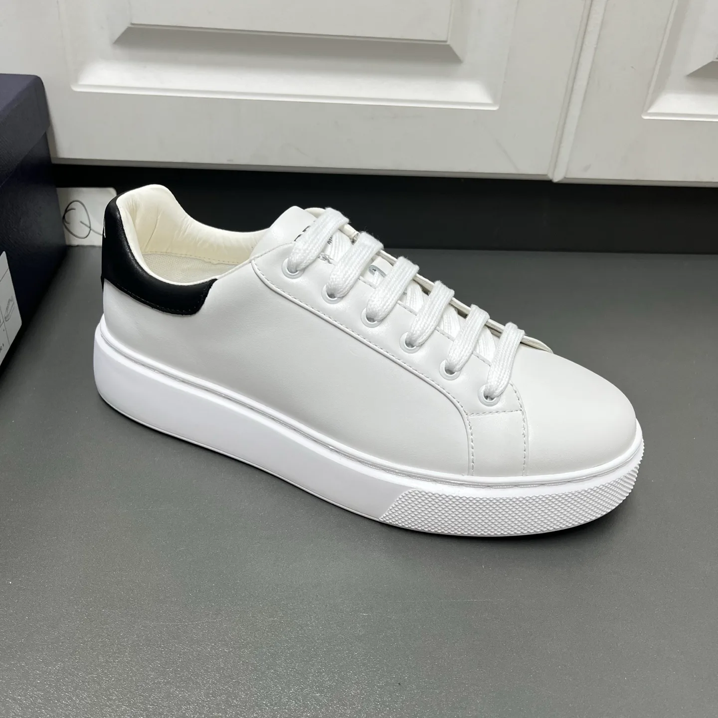 Кроссовки Мужские Prada 17457813