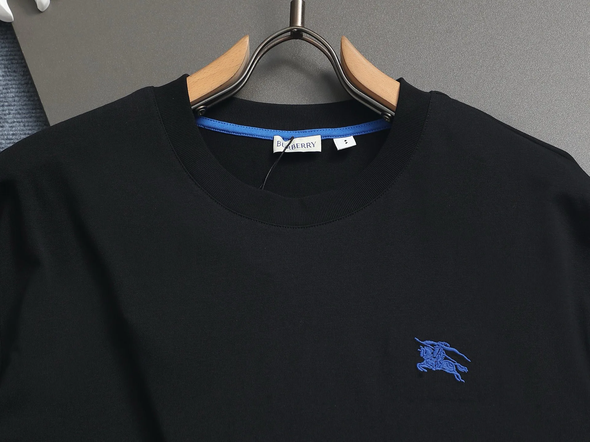 Футболки Женские Burberry 11615998