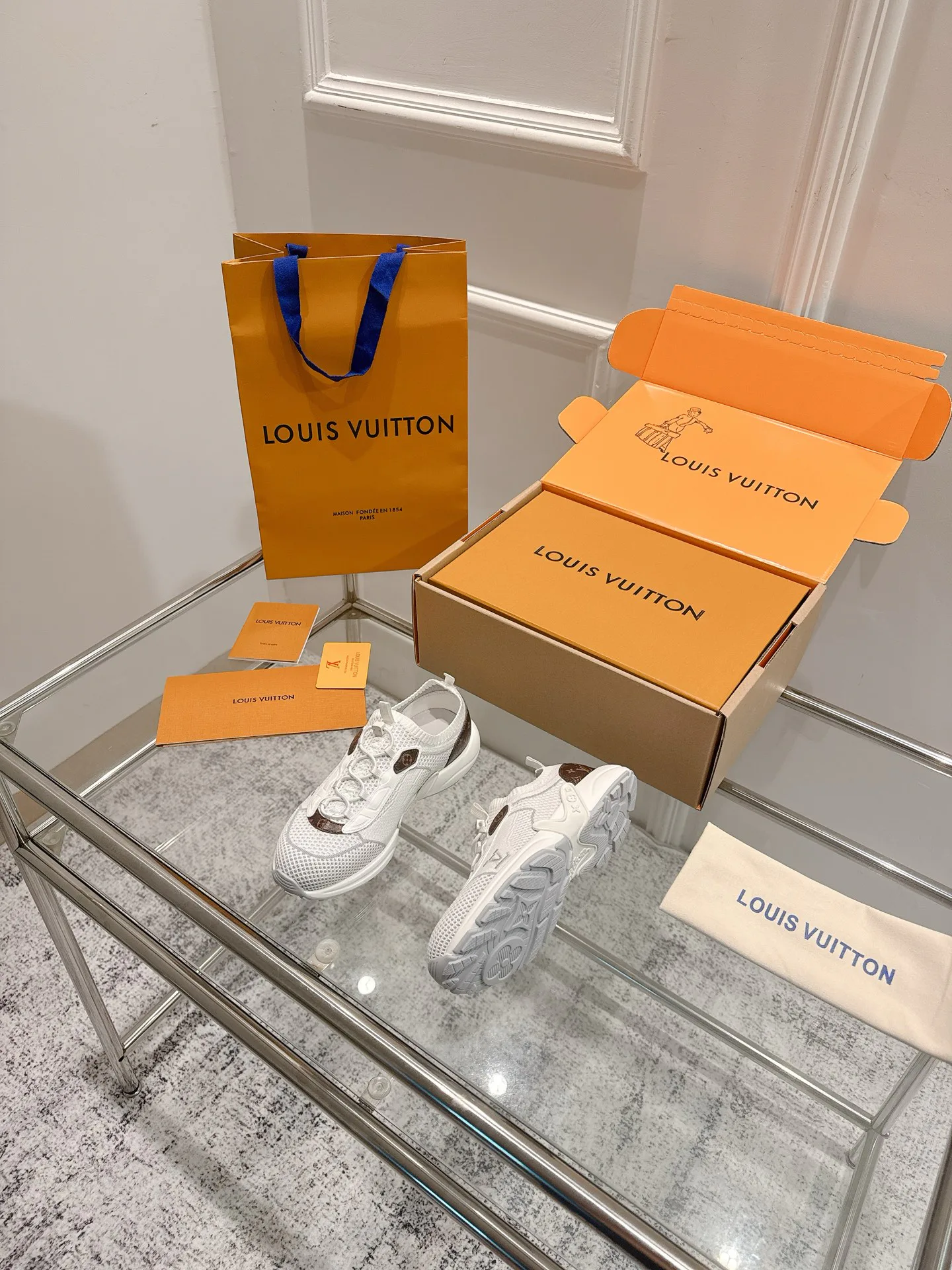 Кроссовки Женские Louis Vuitton 53234