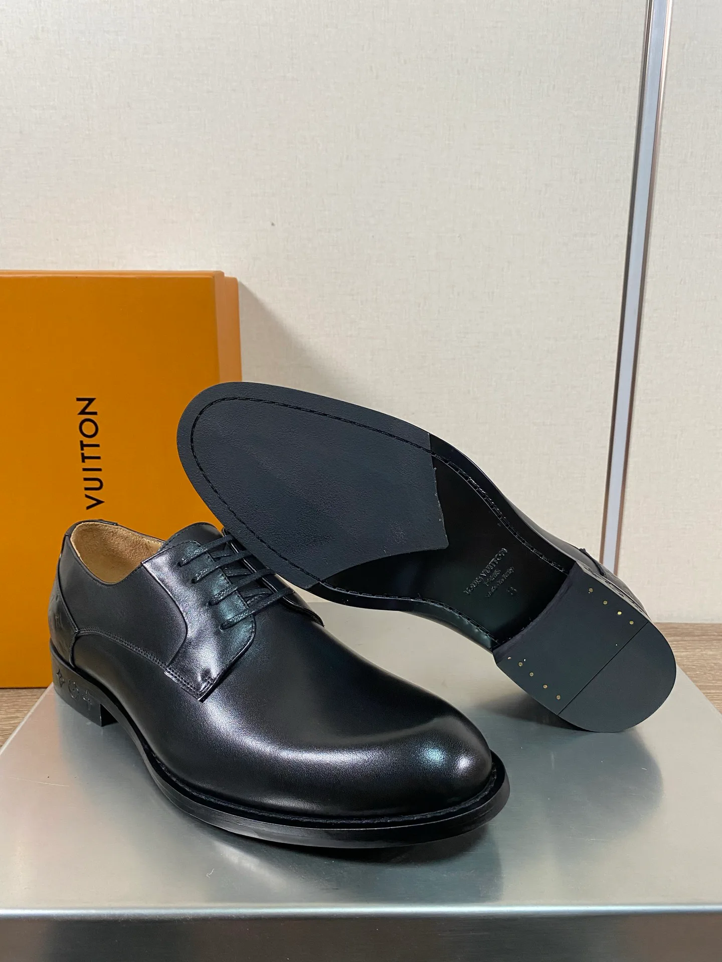 Лоферы И Туфли Мужские Louis Vuitton 18078674