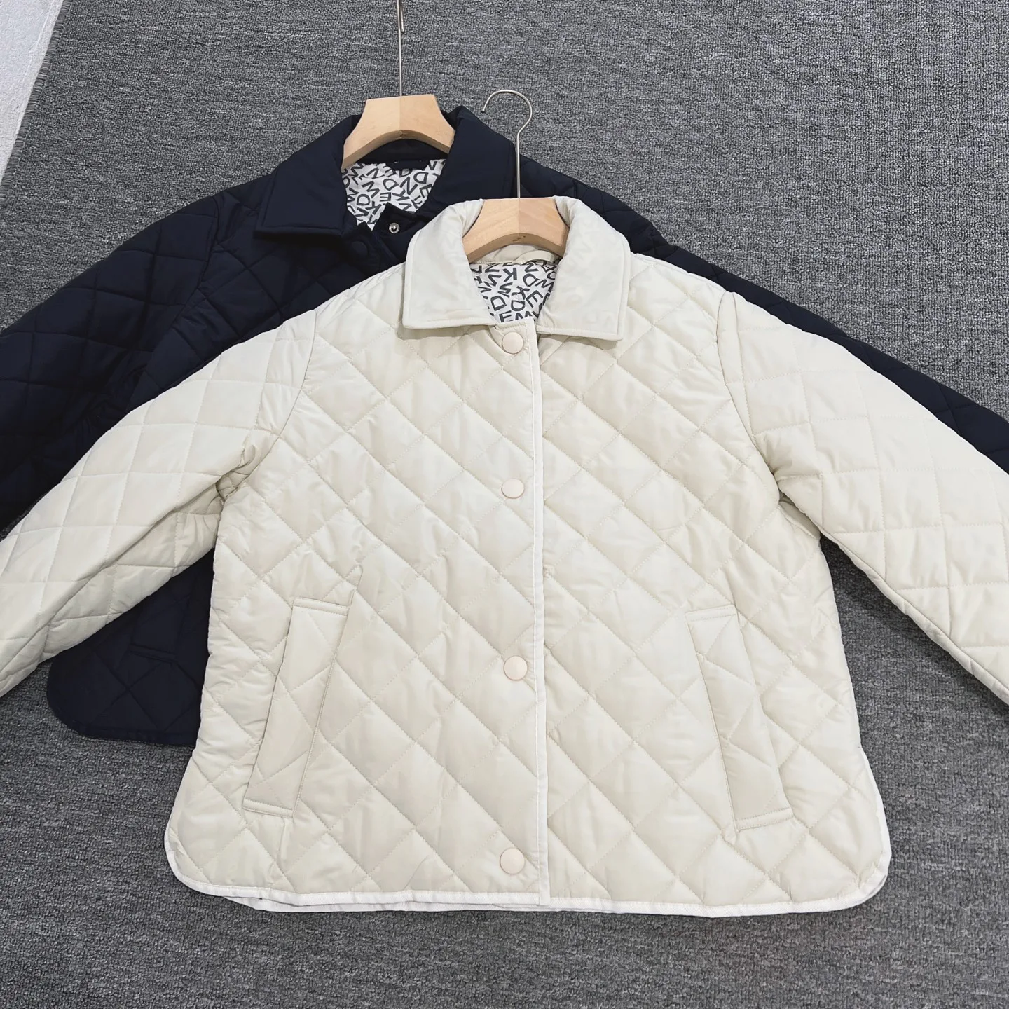 Куртки И Пуховики Женские Max Mara 1065730