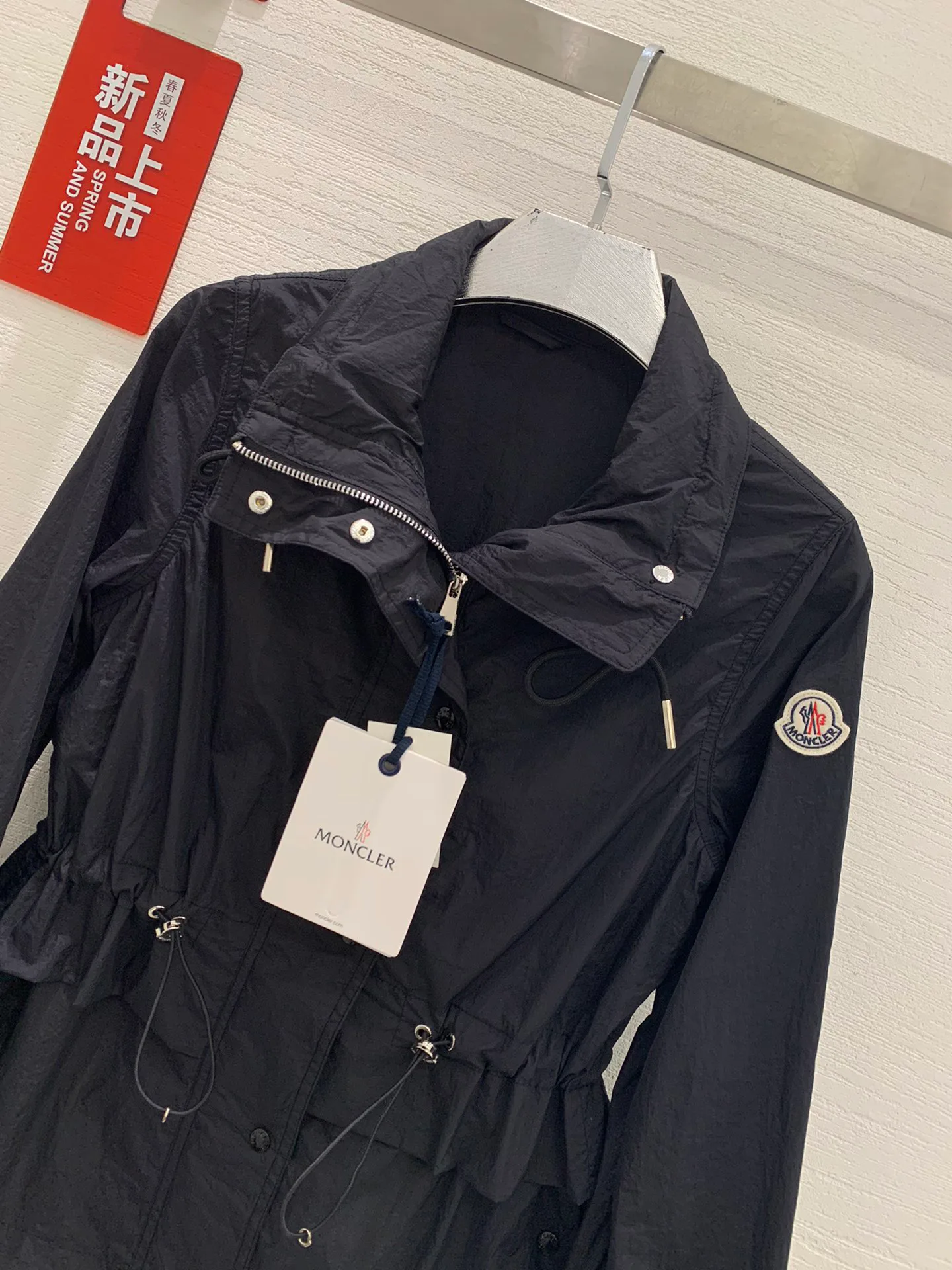 Куртки И Пуховики Женские Moncler 11230881